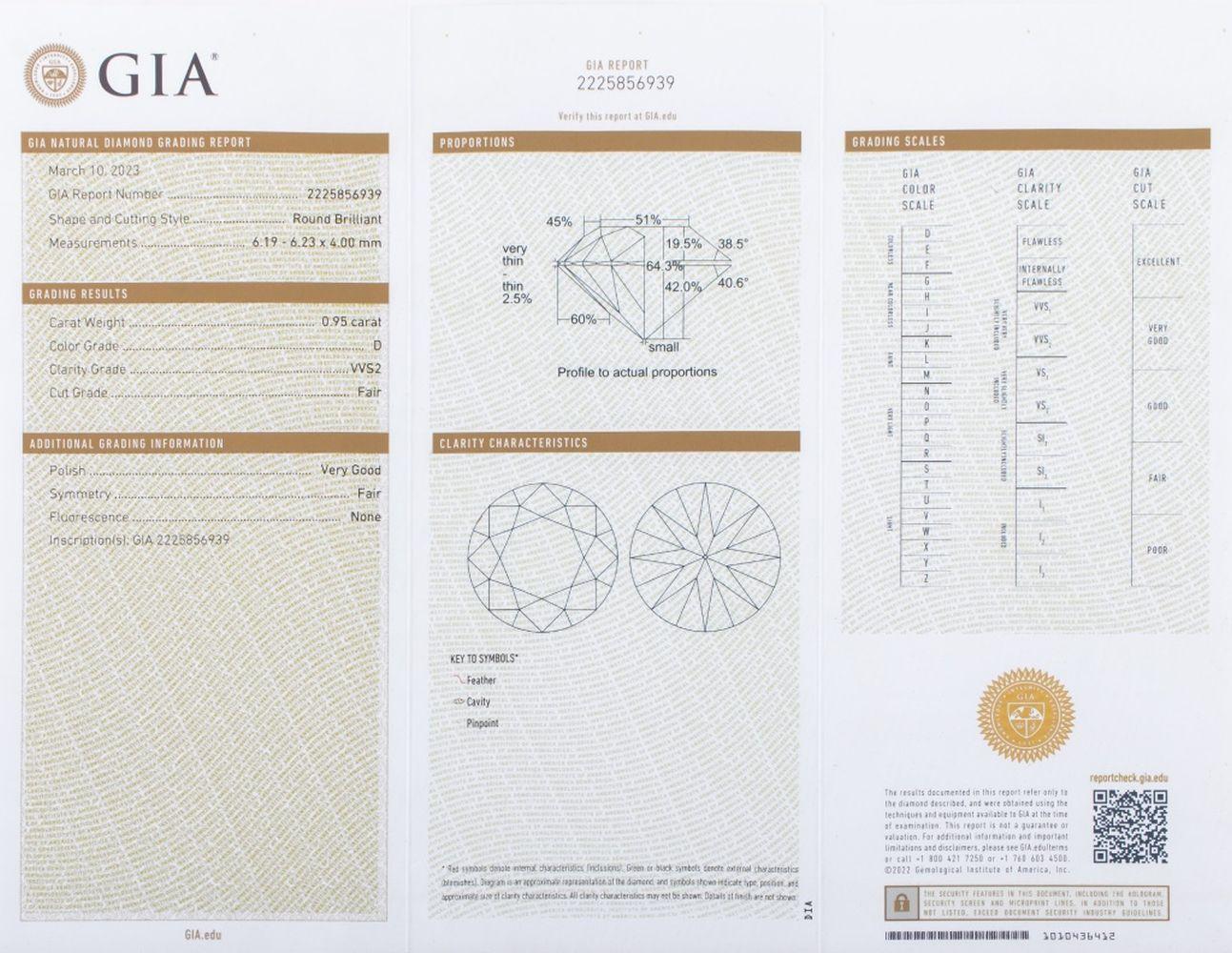 Anello di fidanzamento con diamante in platino In condizioni buone in vendita a Queens, NY