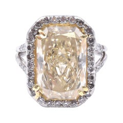 Platinum Engagement Rings