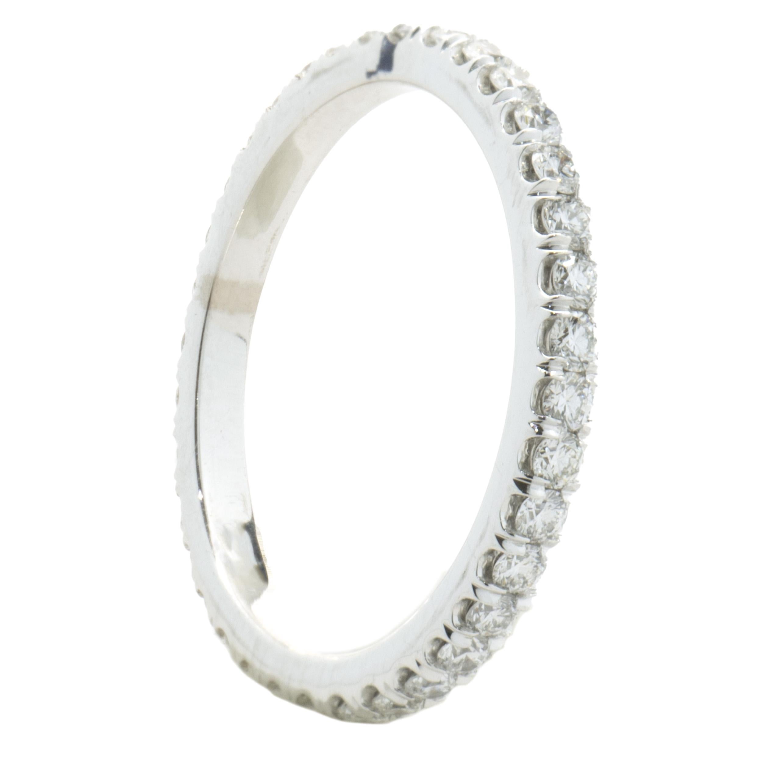 Taille ronde Bracelet d'éternité en platine et diamant en vente