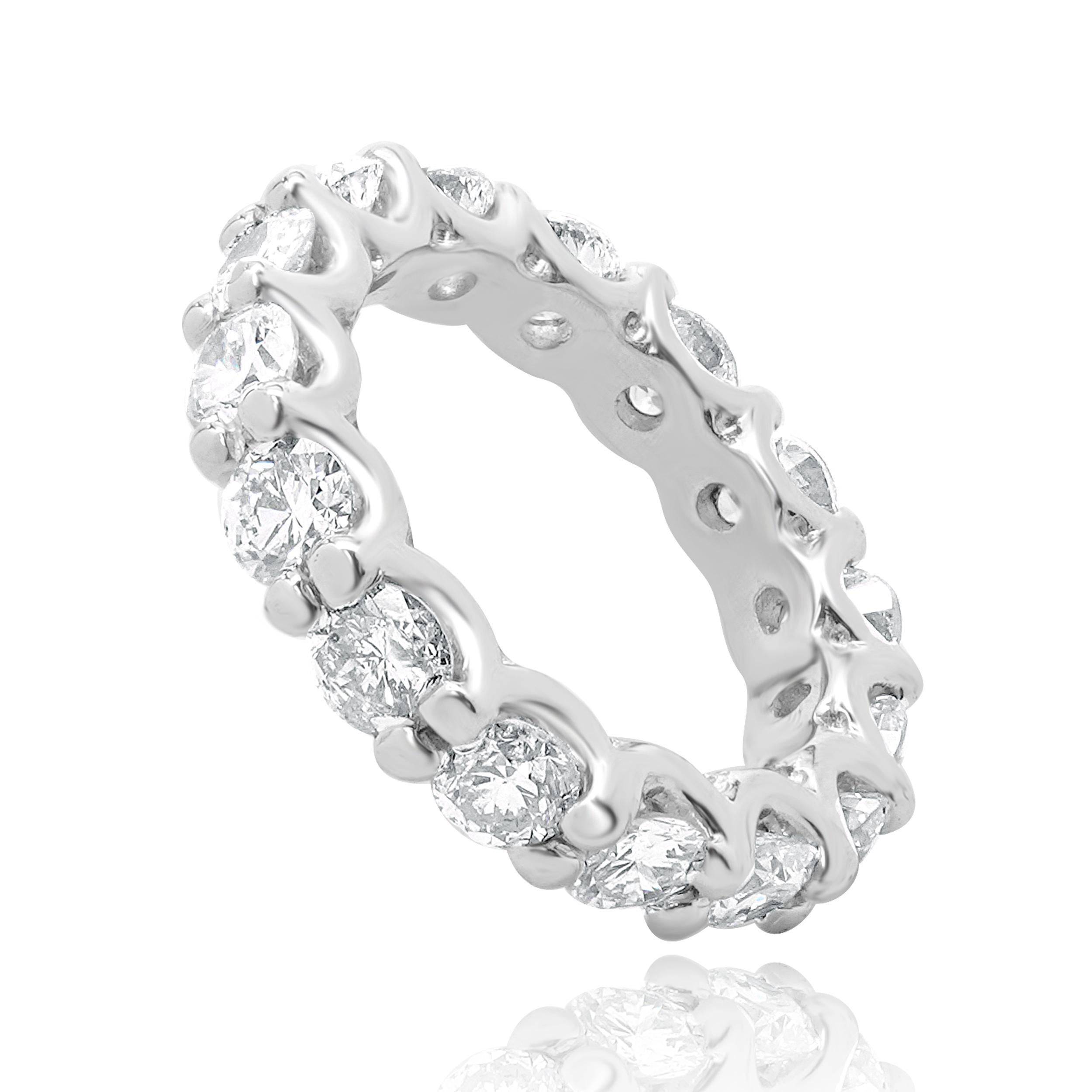Round Cut Platinum Diamond Eternity Band For Sale