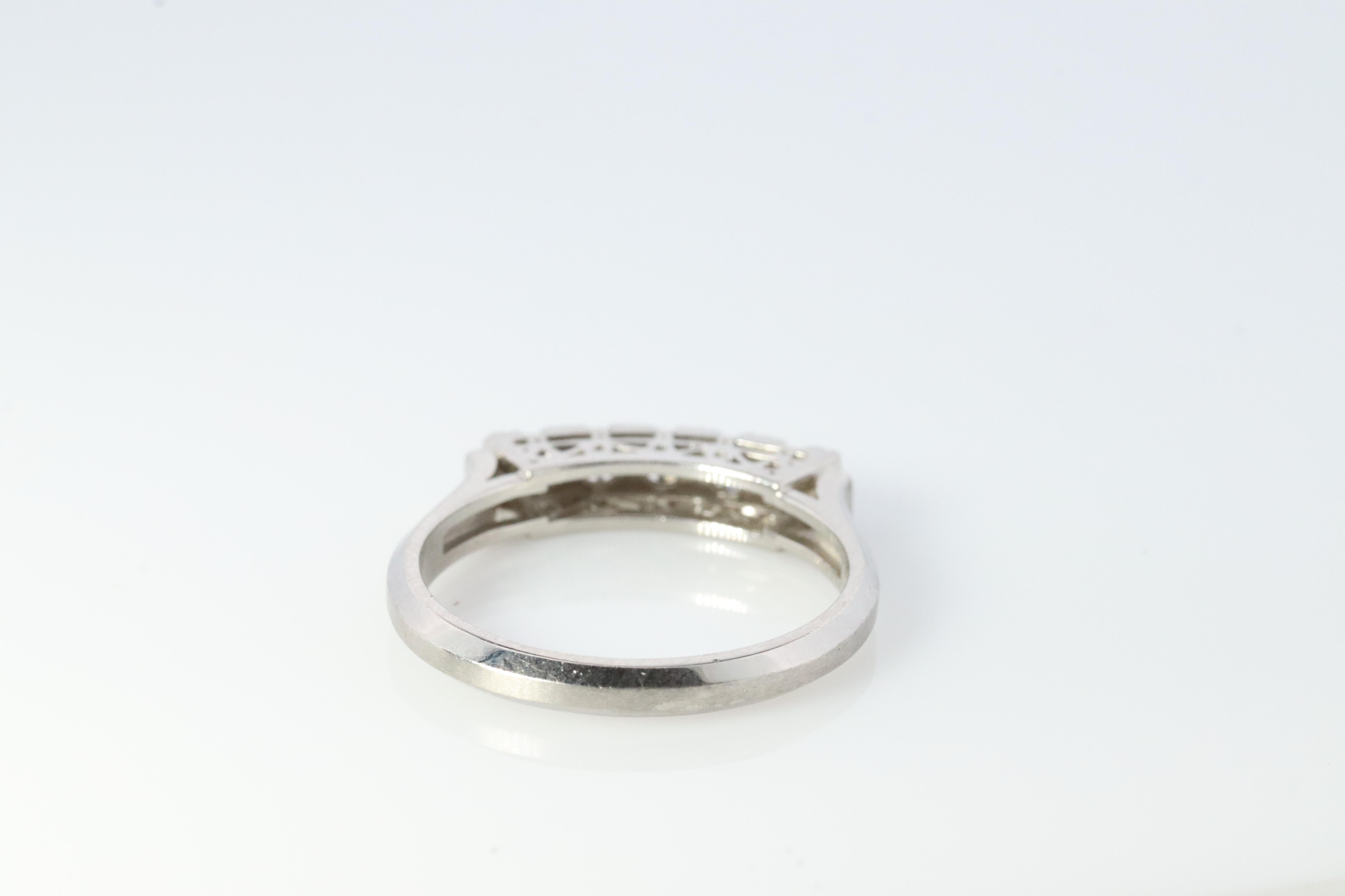 Round Cut Platinum Diamond eternity band. PT900 1/3ct Half Anniversary Infinty Ring. For Sale
