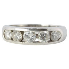Anillo de eternidad de diamantes en platino. PT900 1ctw Medio Aniversario Anillo de canal Infinito