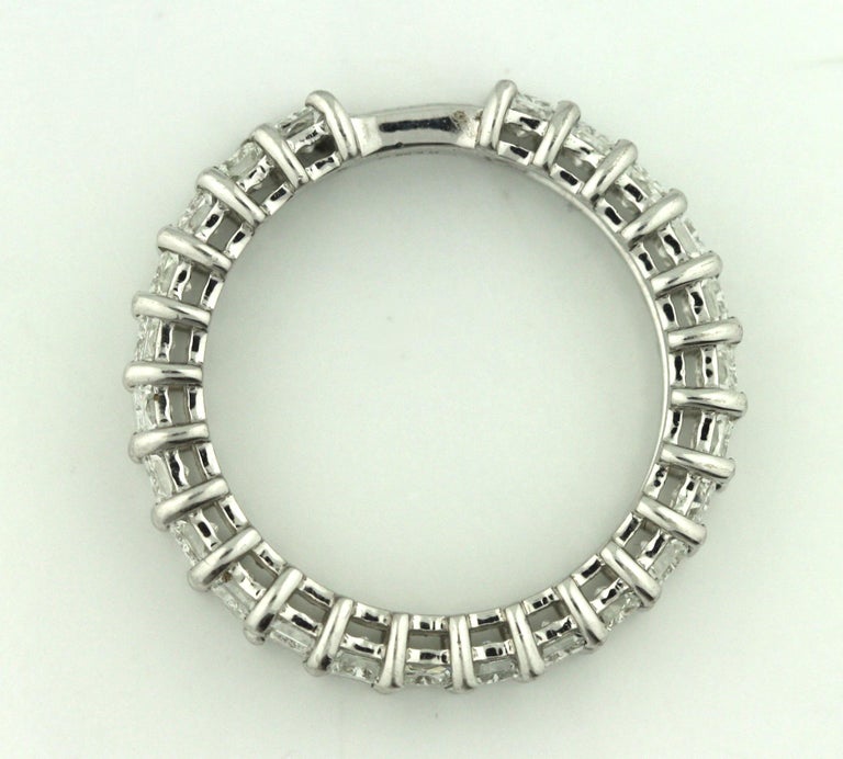 Round Cut Platinum Diamond Eternity Band Ring For Sale
