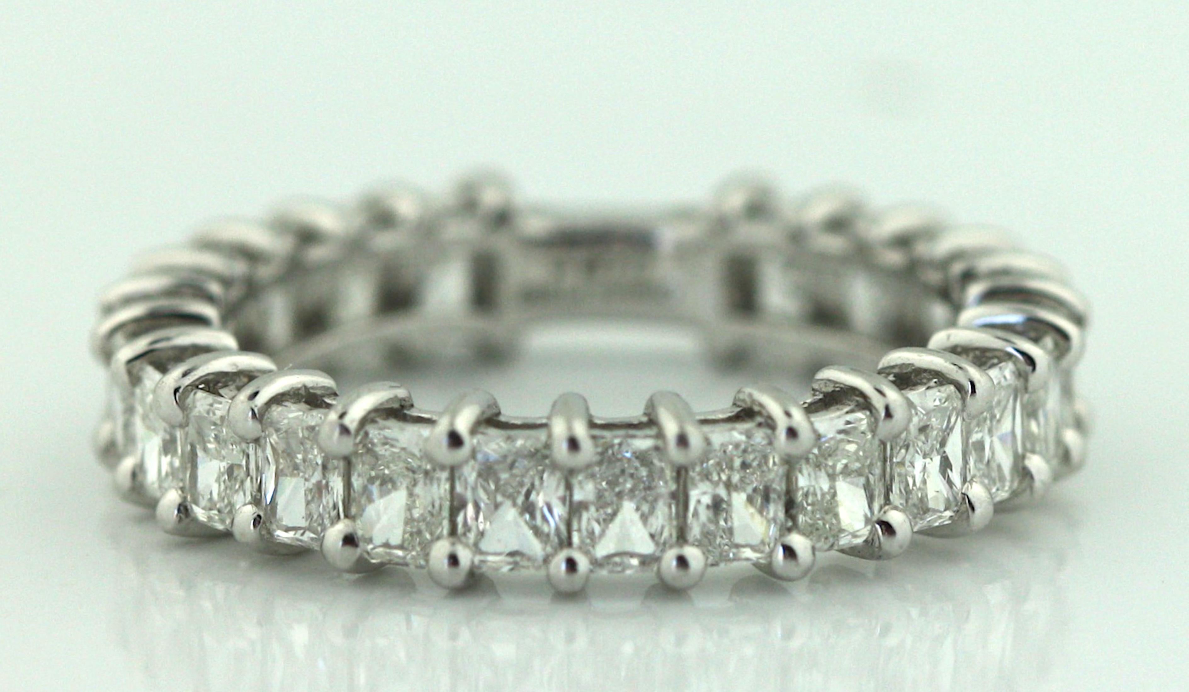 Platinum Diamond Eternity Band Ring In Good Condition In Palm Beach, FL