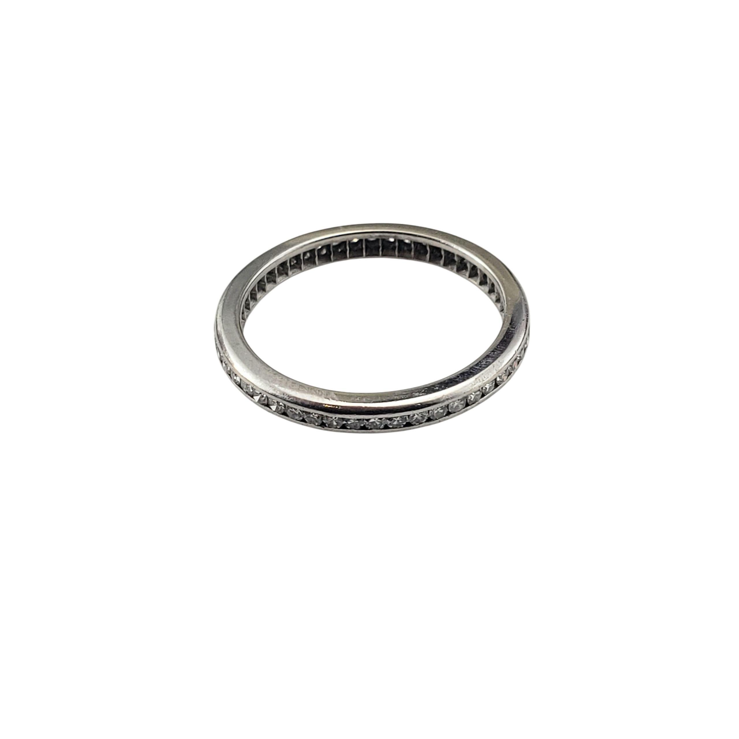 Anello di platino con diamante eternità misura 6 #22311 In condizioni buone in vendita a Washington Depot, CT