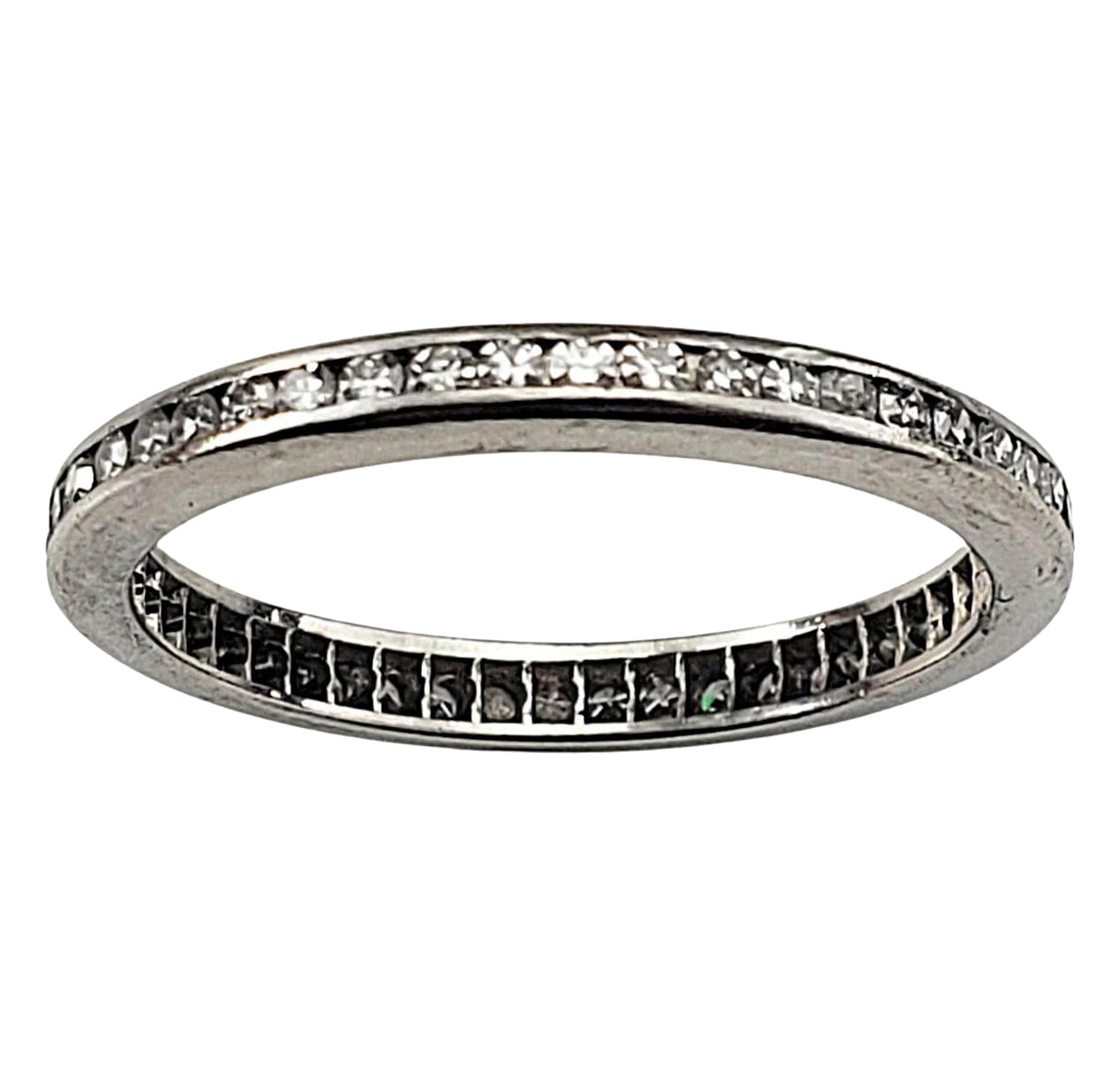 Anillo de platino con diamantes talla 6 #22311