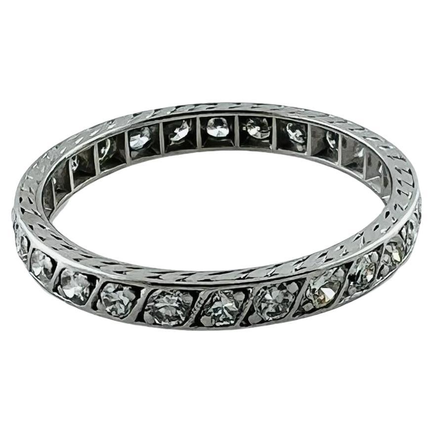 Platin-Diamant-Eternity-Ring Größe 7,75 #16576