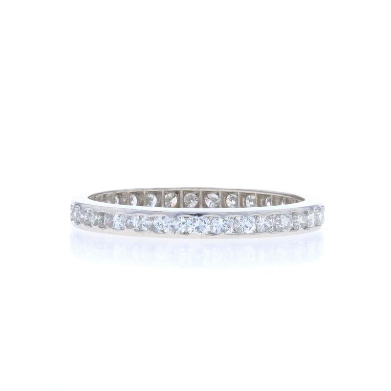 Taglio rotondo Fede nuziale in platino con diamanti per l'eternità - anello rotondo da 0,44 carati impilabile Sz 5 1/2 in vendita