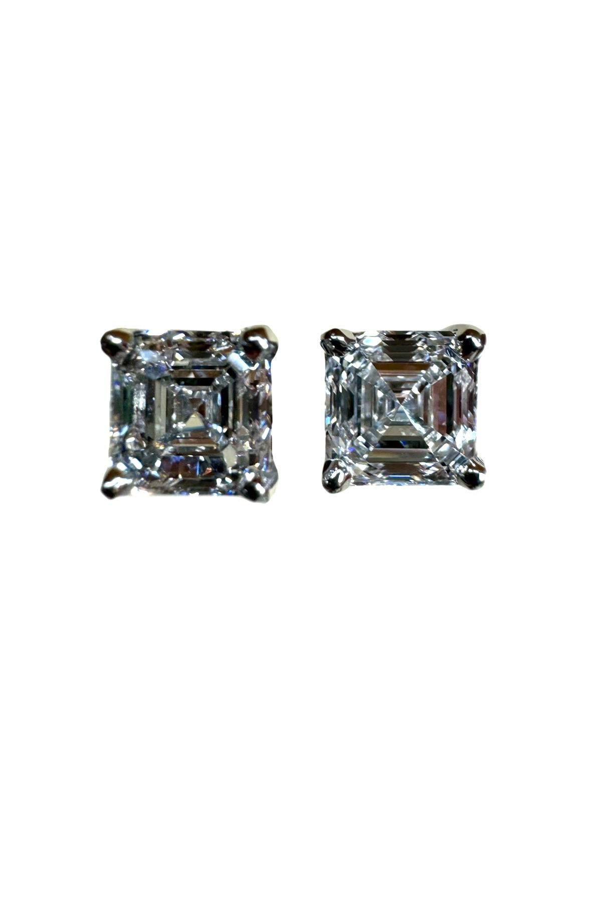 Platinum Diamond GIA Certified 2.17 Carat E & D Color Asscher Cut Stud Earrings For Sale 1