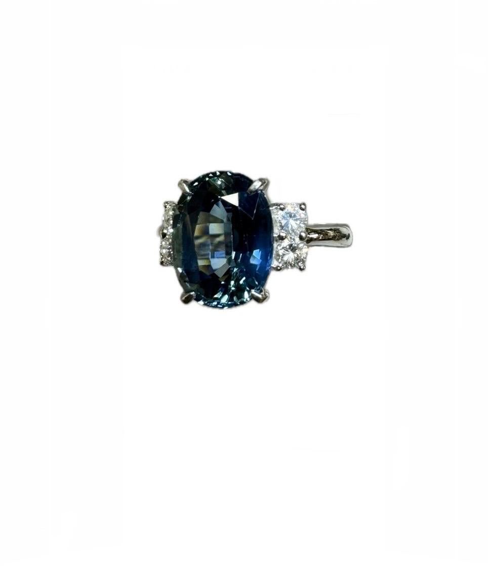 Modern Platinum Diamond GIA Certified 4.46 Carat Peacock Sapphire Engagement Ring For Sale