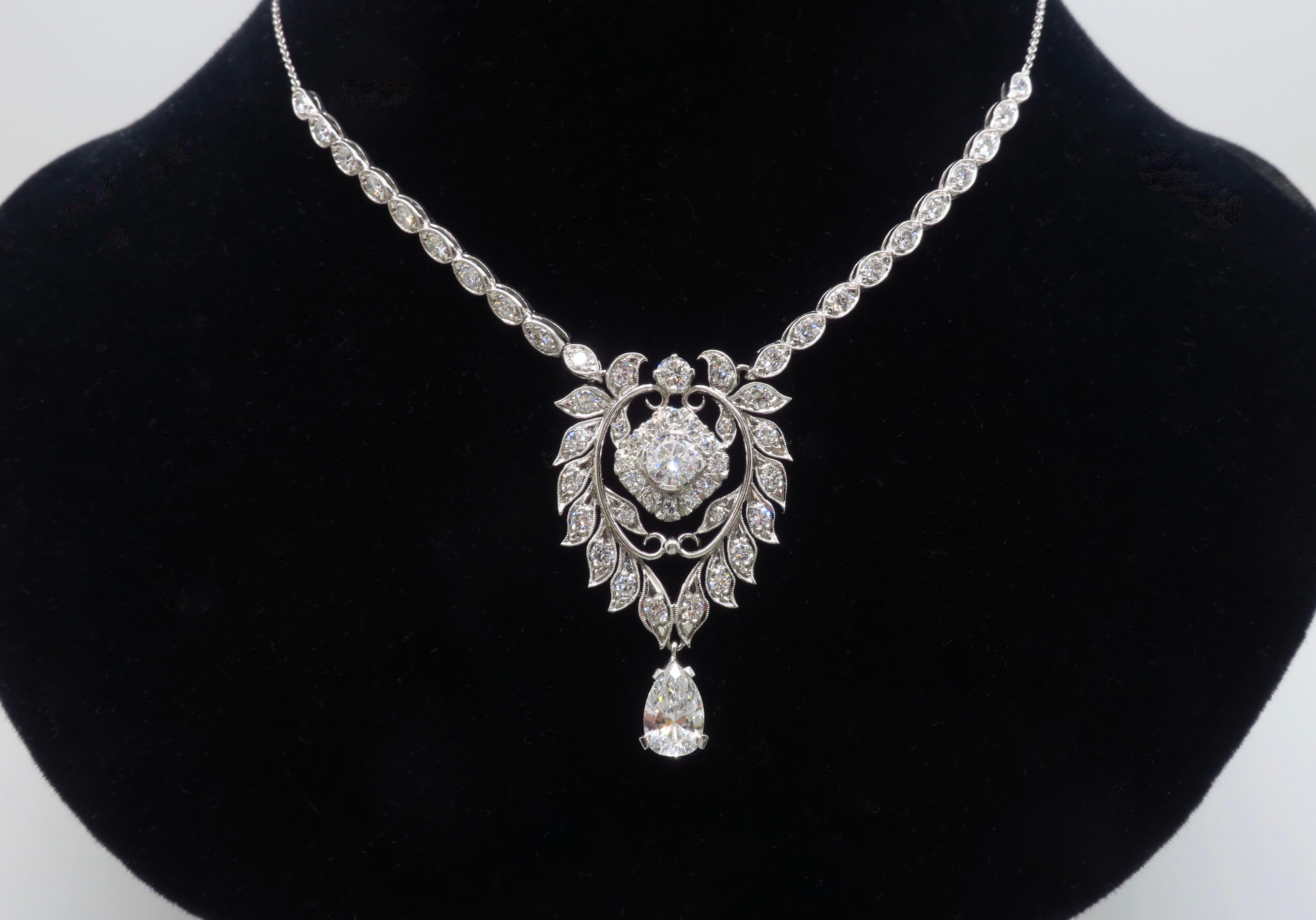 Collana di diamanti in platino con 4,23 carati di diamanti, certificati dall'IGI in vendita 7
