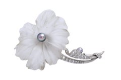 Platinum Diamond & Pearl Brooch Flower in Mountain Crystal