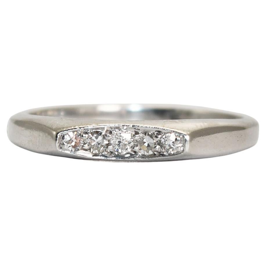 Platinum Diamond Ring 0.10ct For Sale
