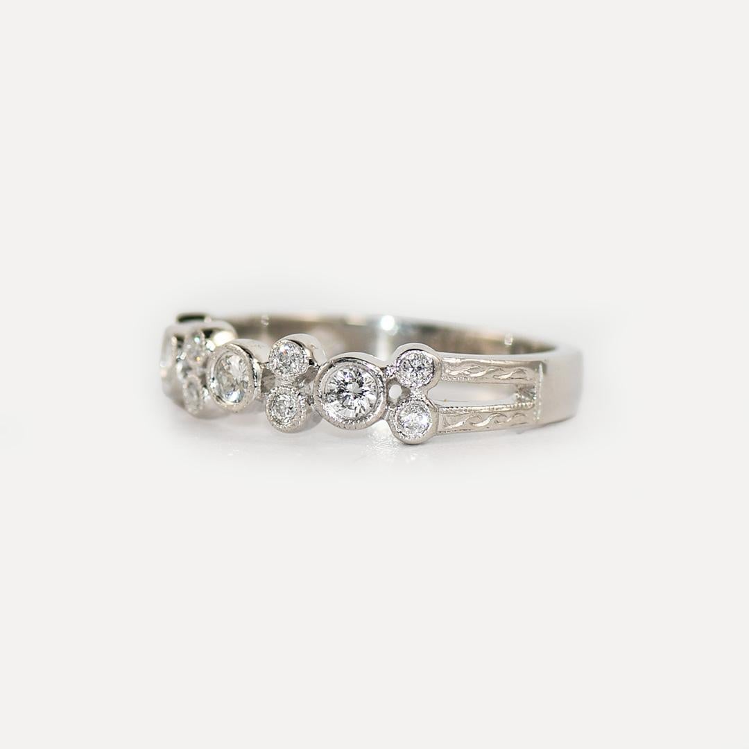 Platinum Diamond Ring 0.33tdw, SIze 7 For Sale 1