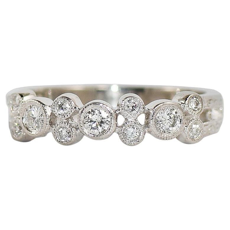 Platinum Diamond Ring 0.33tdw, SIze 7 For Sale