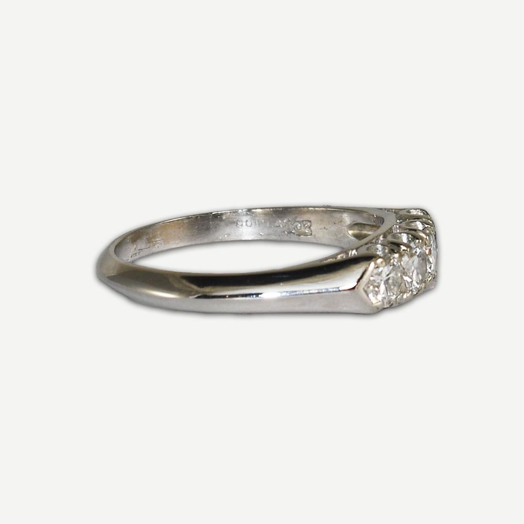 Brilliant Cut Platinum Diamond Ring 0.50 ct, 3.8g For Sale