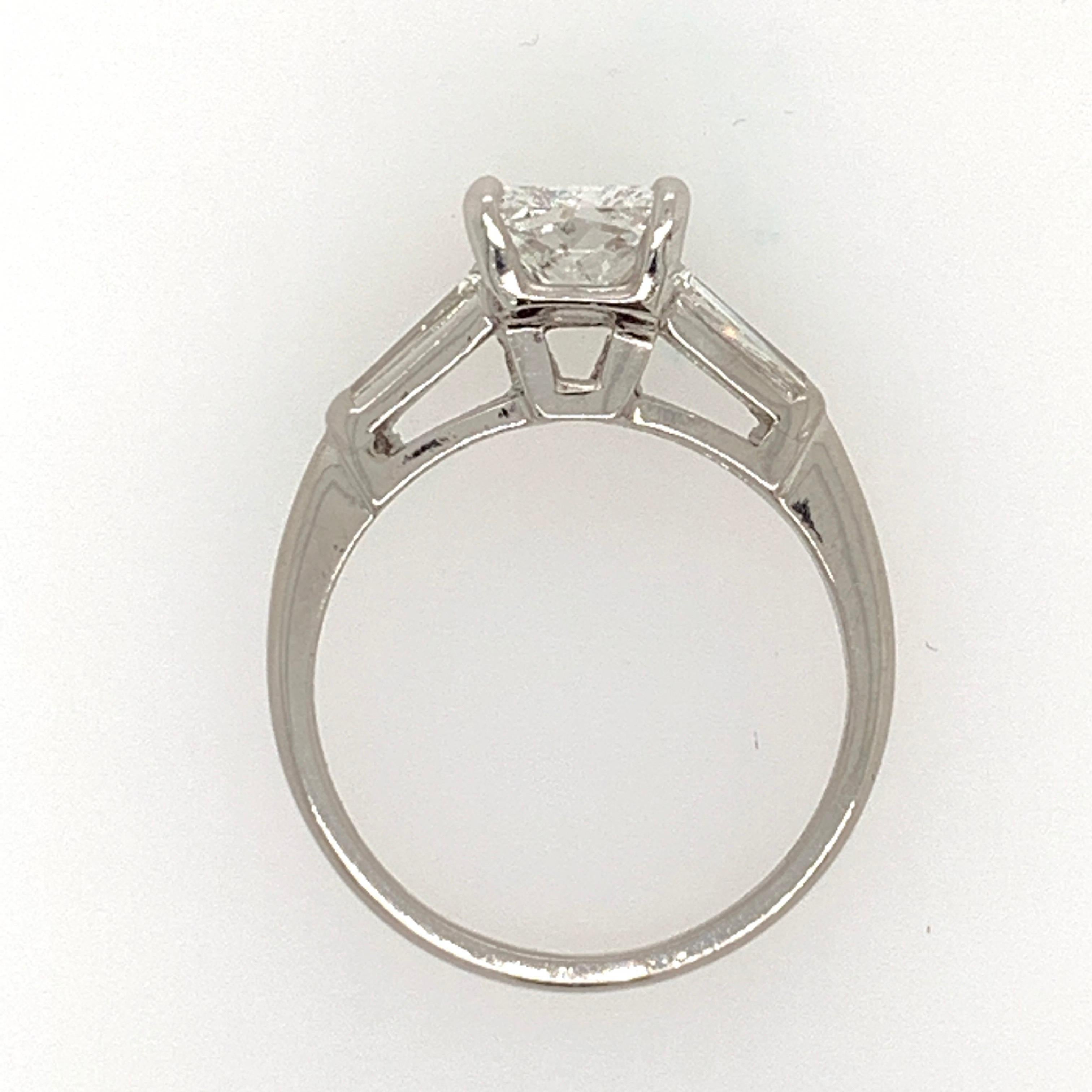 Radiant Cut Platinum Diamond Ring 1.80 Carat Natural Rectangular Radiant D Colorless Si2
