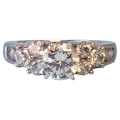 Bague en platine 1,87 ctw magnifiques diamants naturels brillants et purs