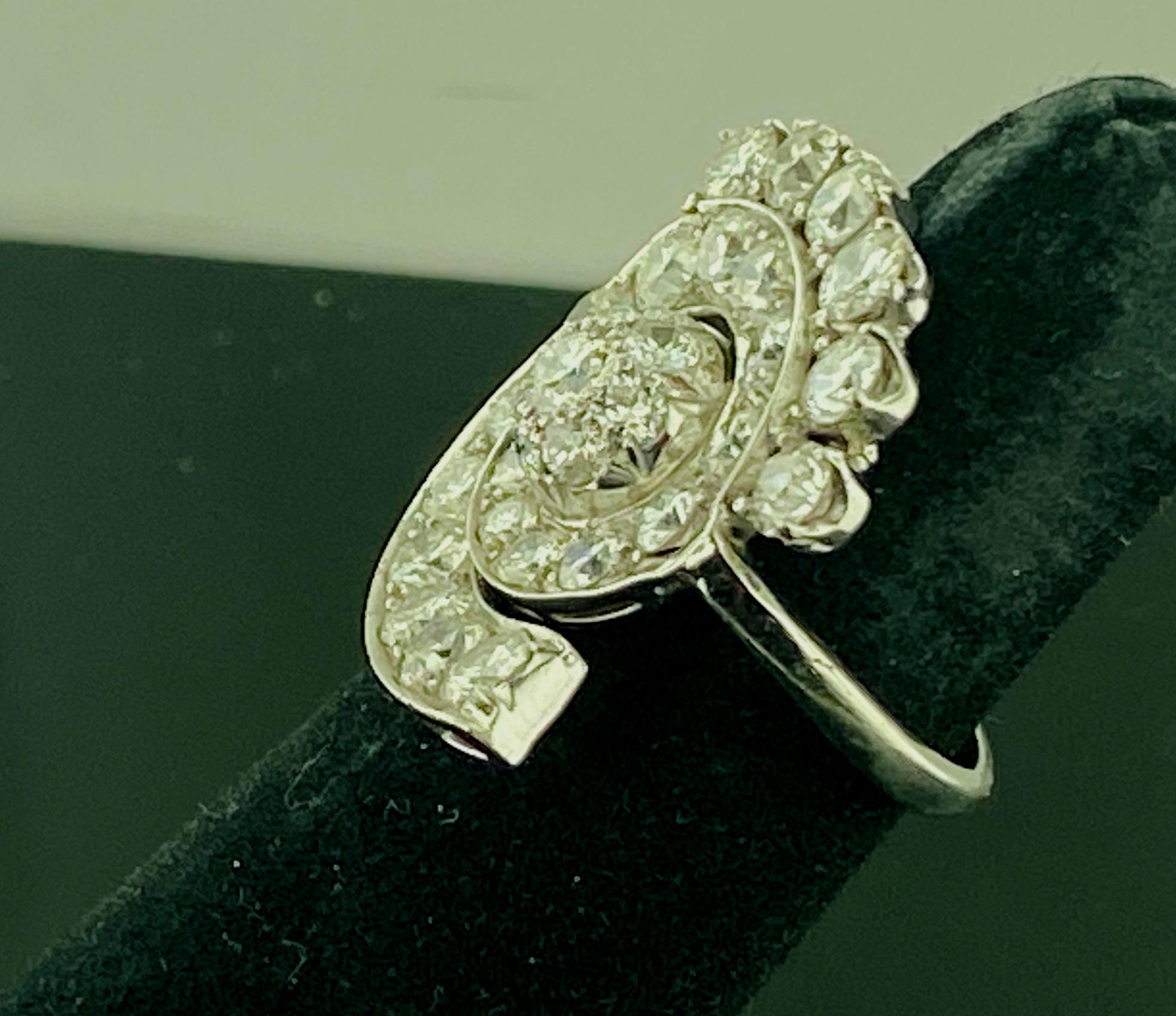Platinum Diamond Ring Circular Design In Excellent Condition For Sale In Palm Desert, CA