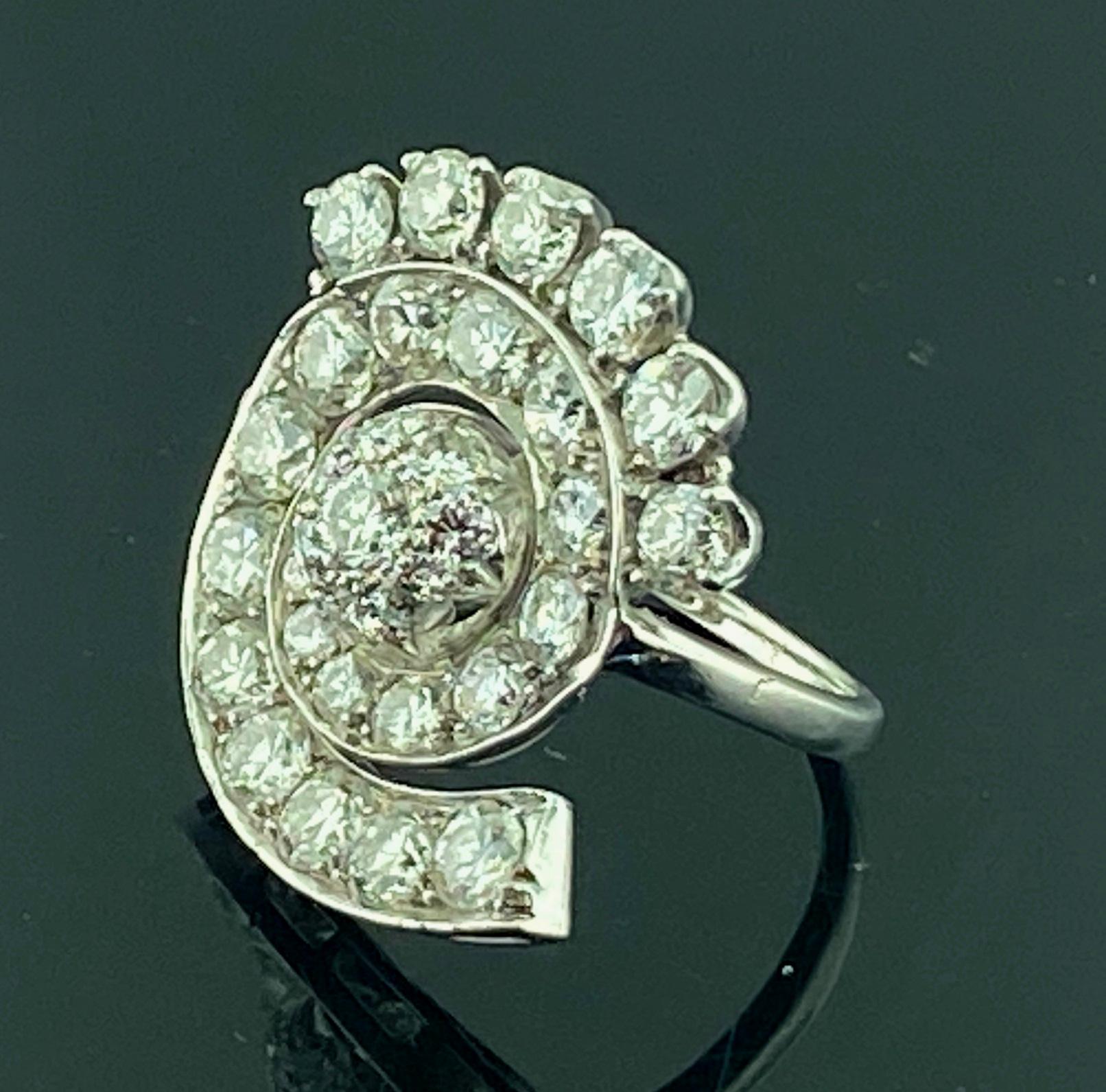 Women's or Men's Platinum Diamond Ring Circular Design For Sale