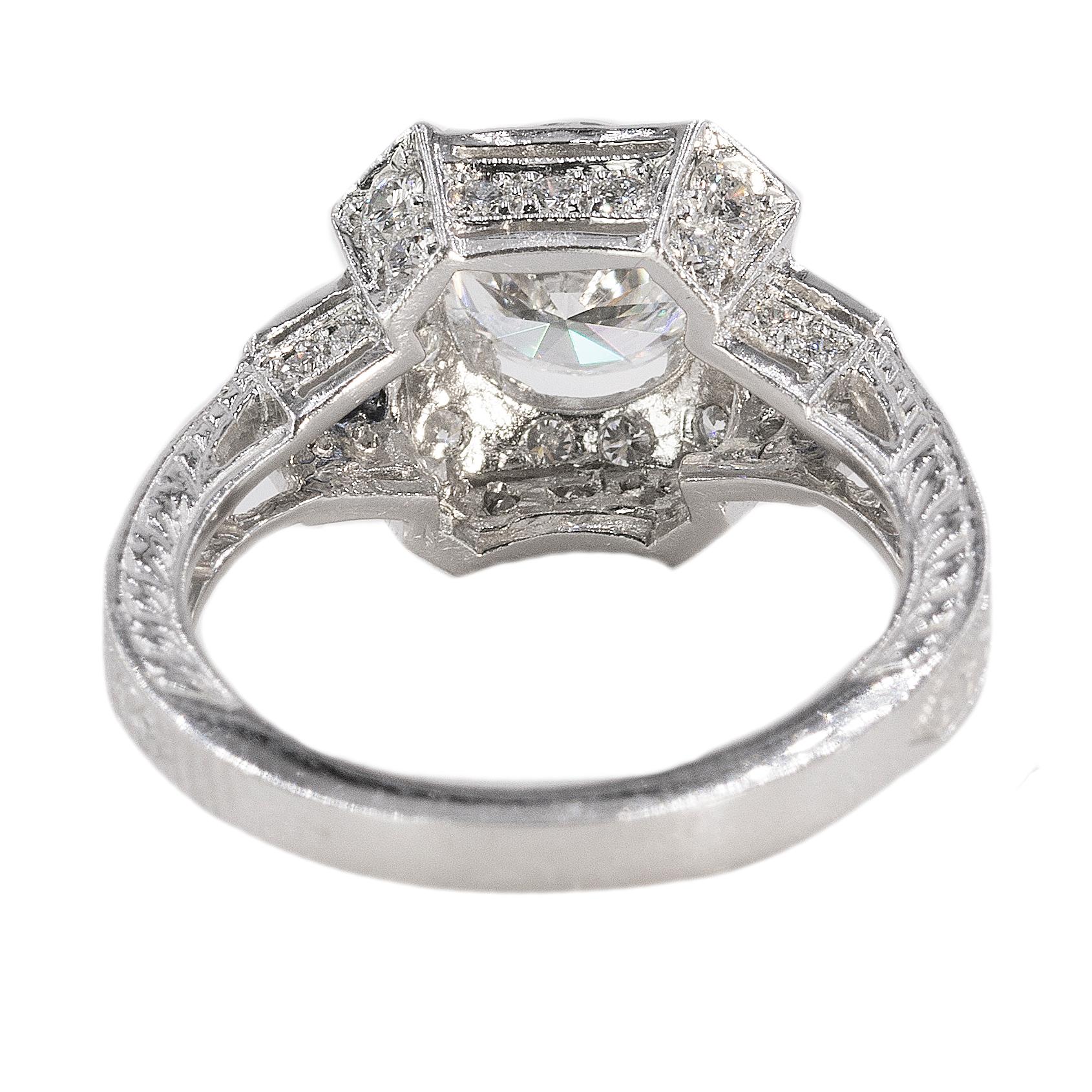 Platinum Ring with GIA Certified 1.41 Carat Round Diamond In Excellent Condition In Sarasota, FL