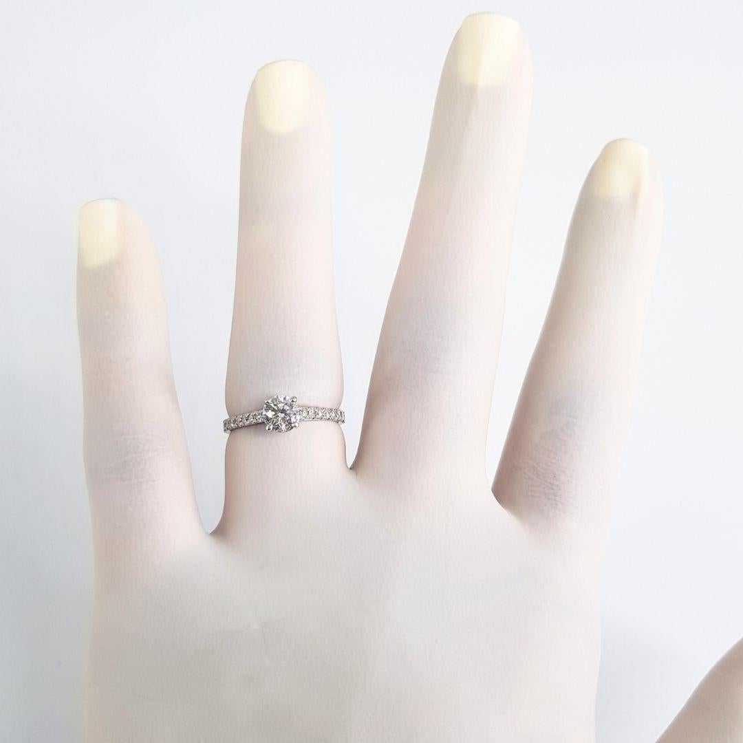 Women's Platinum Diamond Ring For Sale