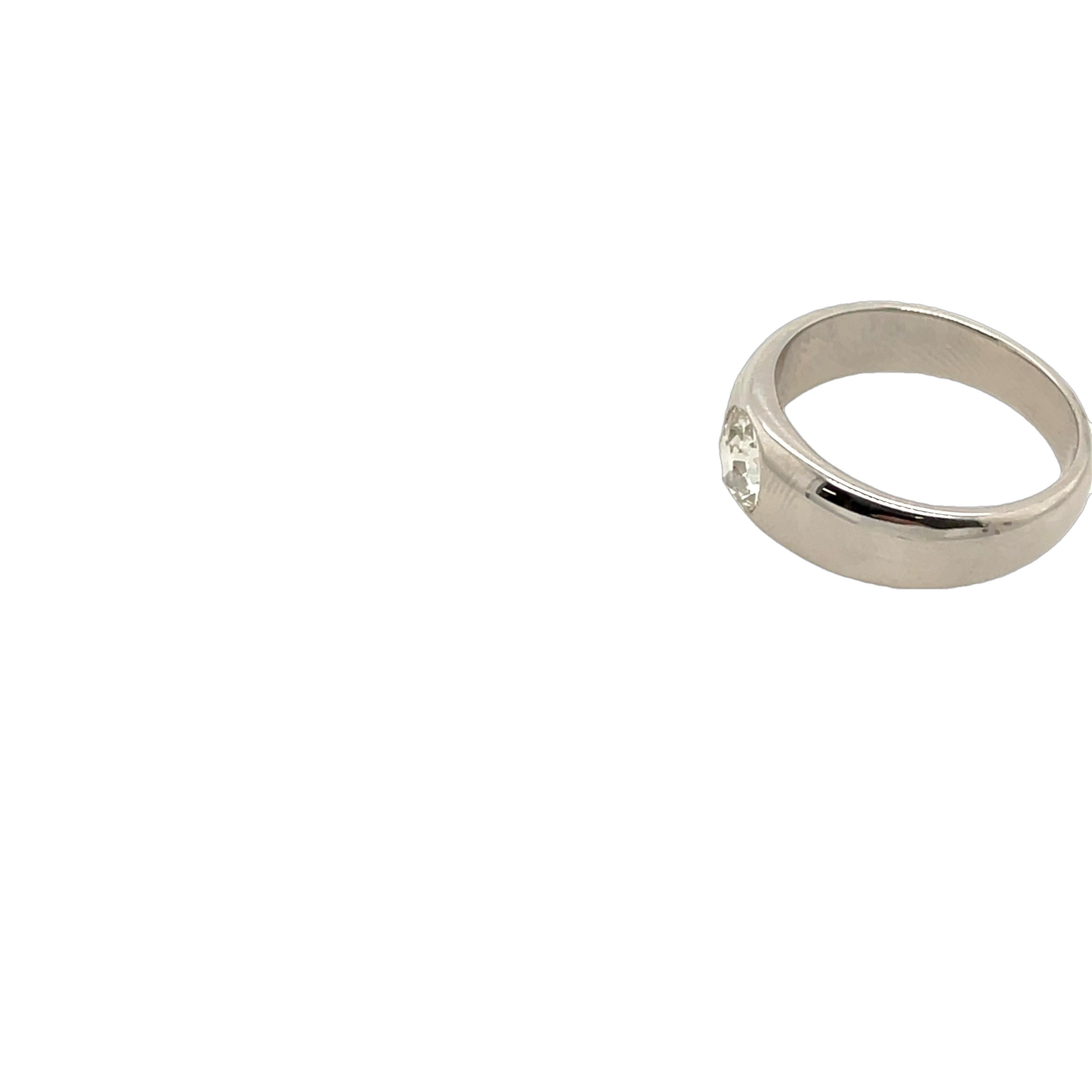 Platin-Diamantring aus Platin, gefasst mit 0,50 Karat natürlichem Diamanten im runden Rosenschliff im Zustand „Hervorragend“ in London, GB