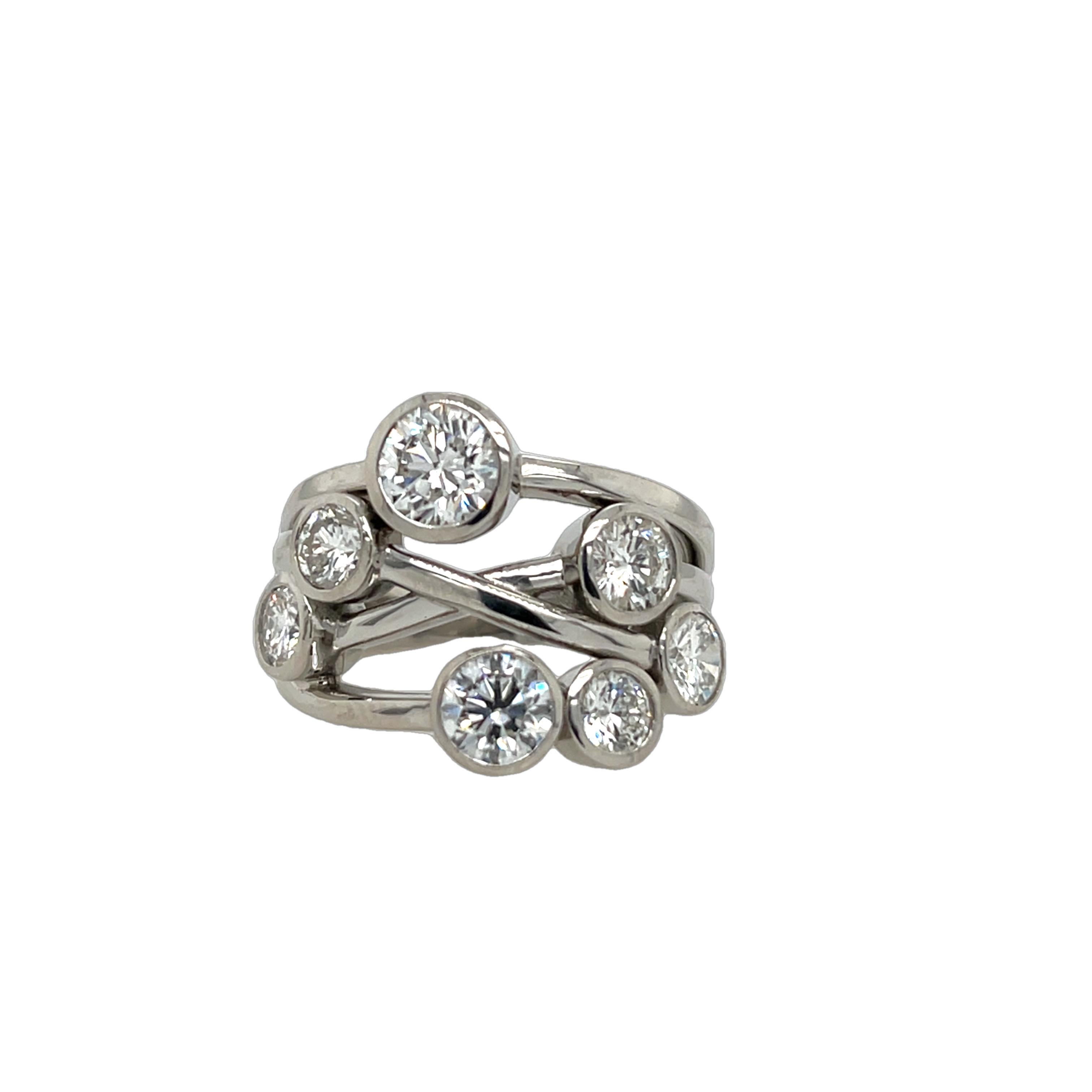 Platinum Diamond Ring, Set With 2.20ct Round Brilliant Natural Diamond In New Condition For Sale In London, GB
