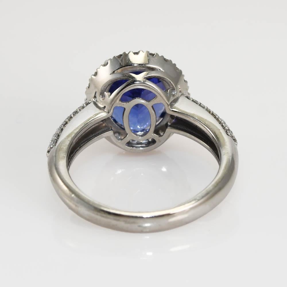 Platinum Diamond Ring w Tanzanite 4.00ct, .50tdw In Excellent Condition For Sale In Laguna Beach, CA