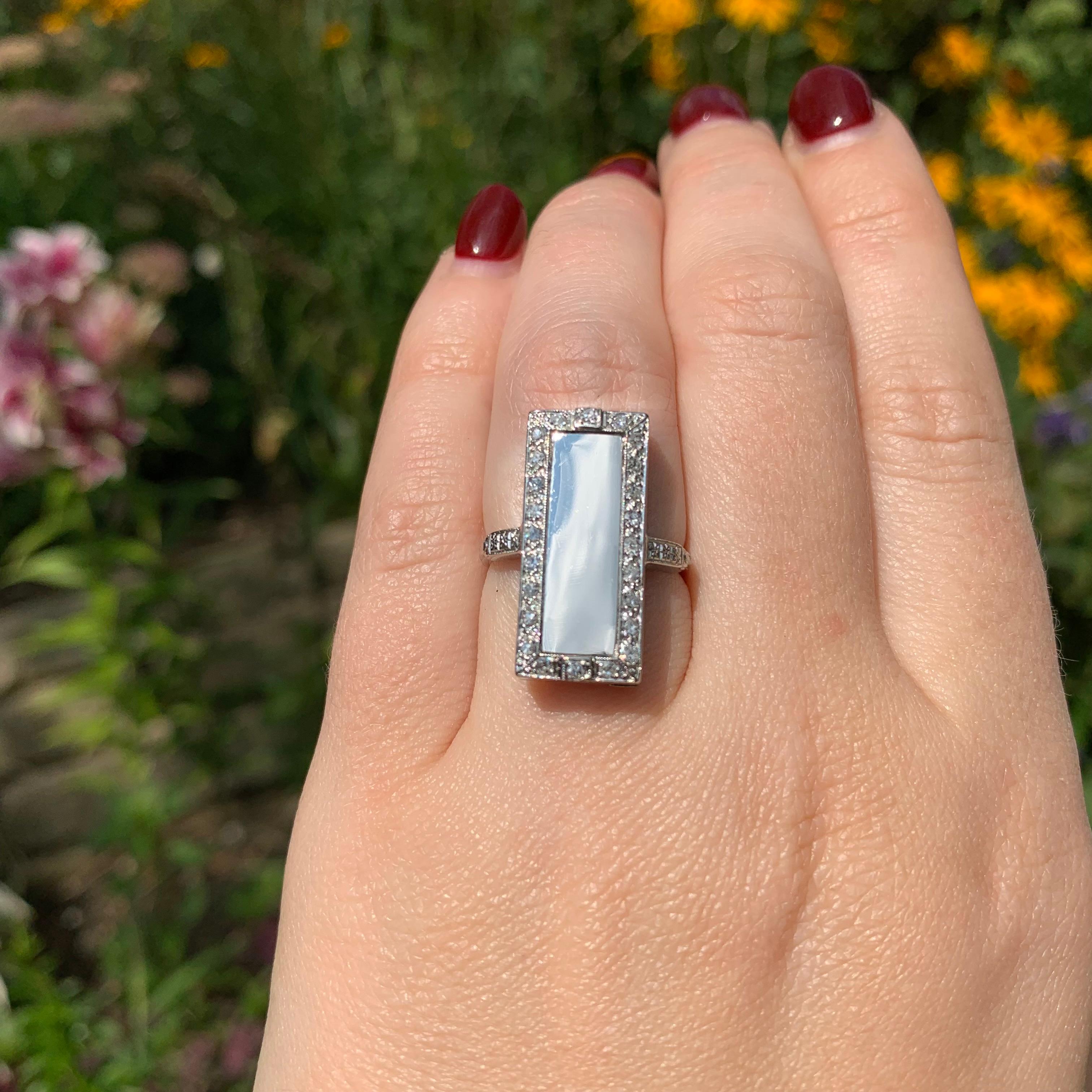 Bague en platine avec ouvertures compartimentées taille 6,75 en vente 4