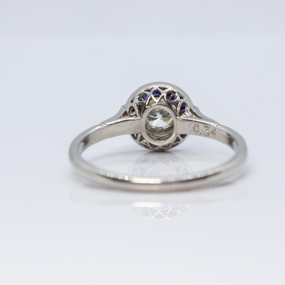 Platinum Diamond and Sapphire Ring In Excellent Condition In Miami, FL
