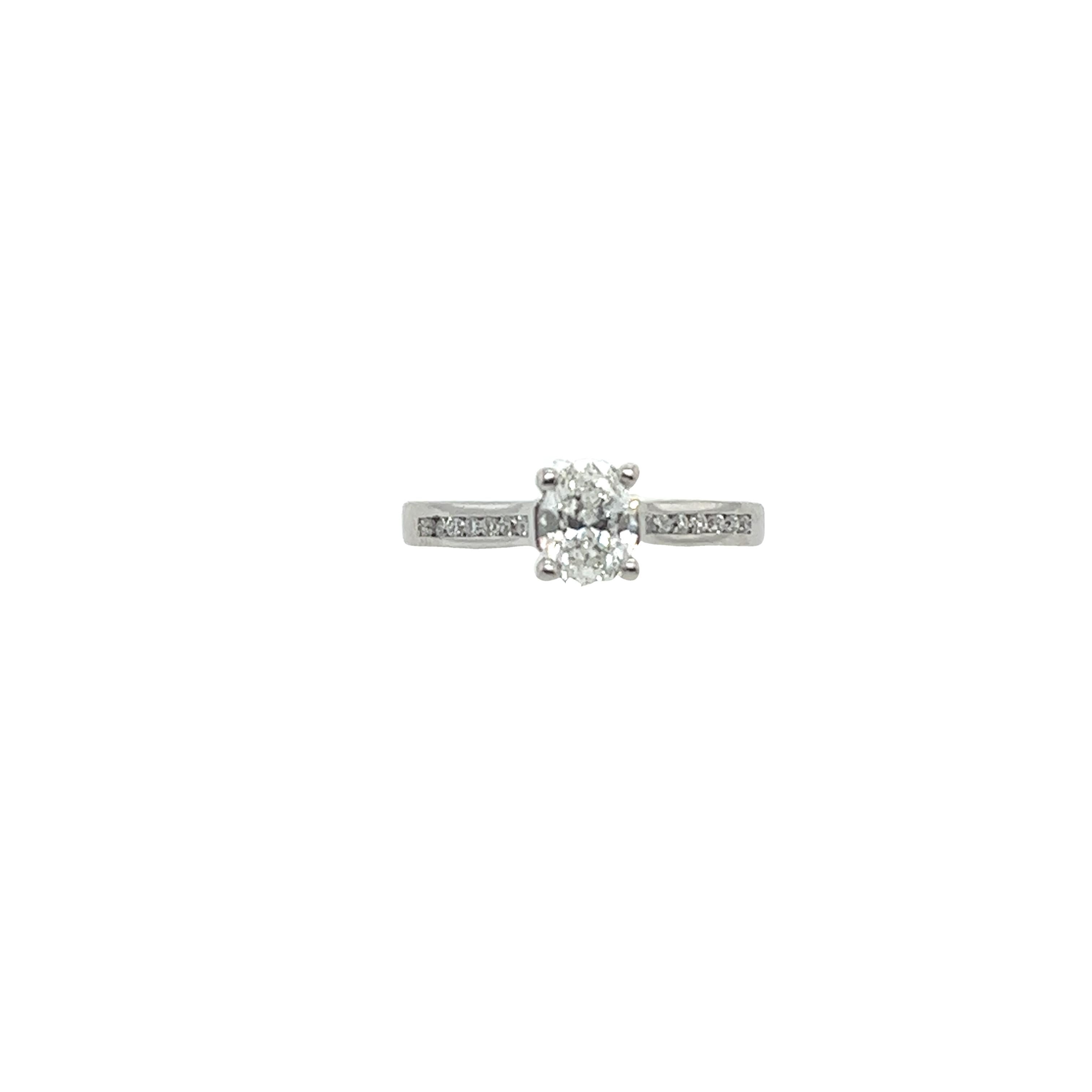 Platinum Diamond Solitaire Ring Set With 0.60ct G/VS1 Oval Diamond Gia Cert For Sale 1