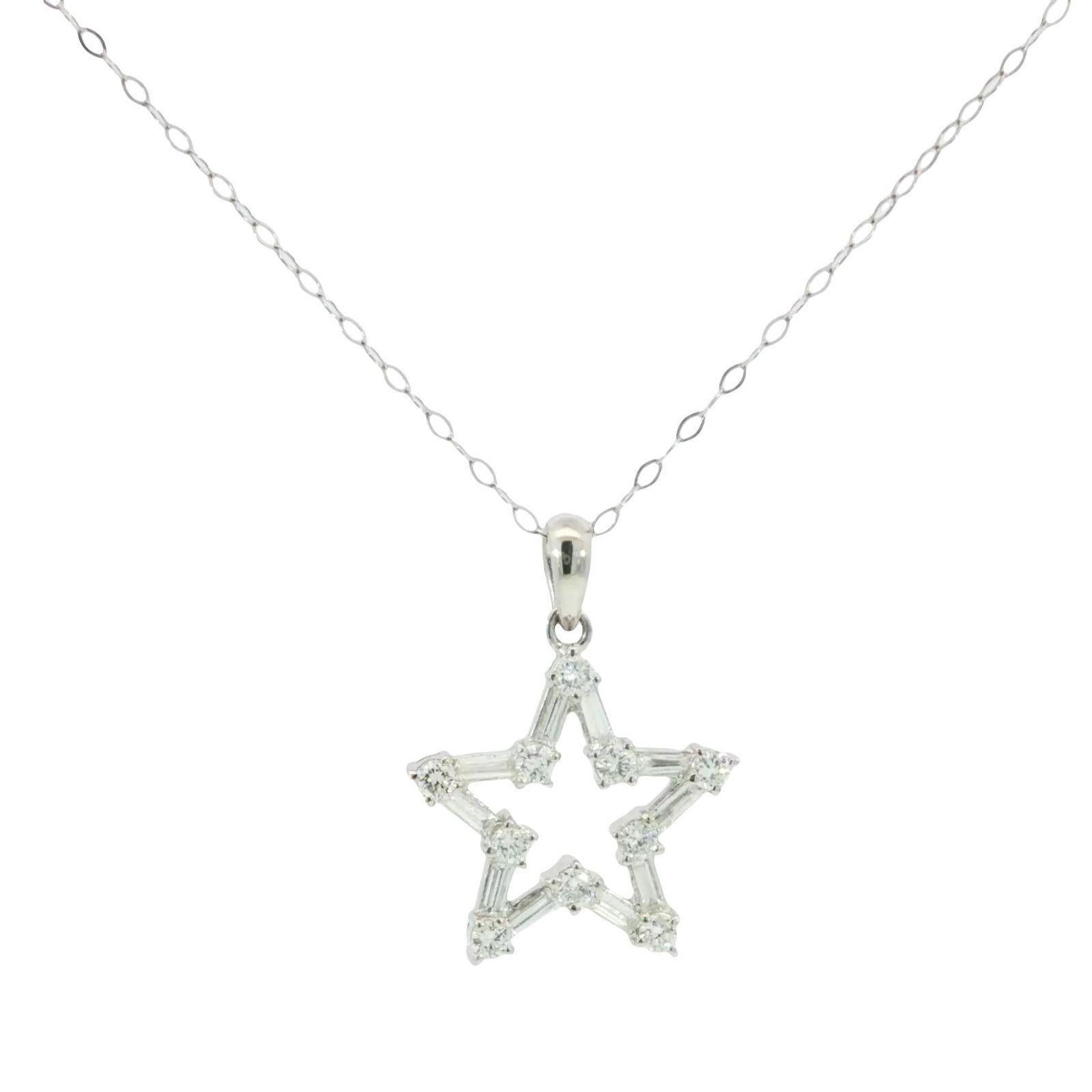 Ciondolo a stella in platino con diamanti 18 carati Taglio a baguette e diamanti rotondi ~.75ctw in vendita 5