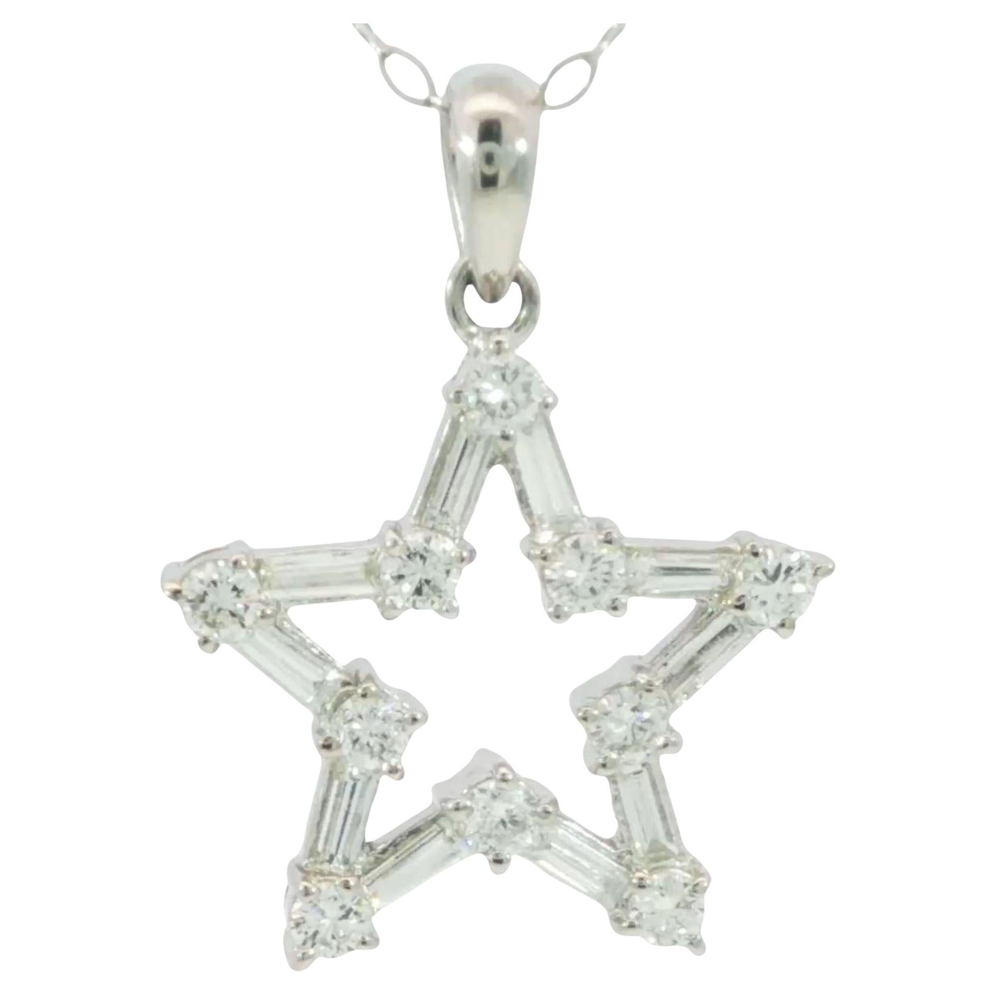 Ciondolo a stella in platino con diamanti 18 carati Taglio a baguette e diamanti rotondi ~.75ctw in vendita