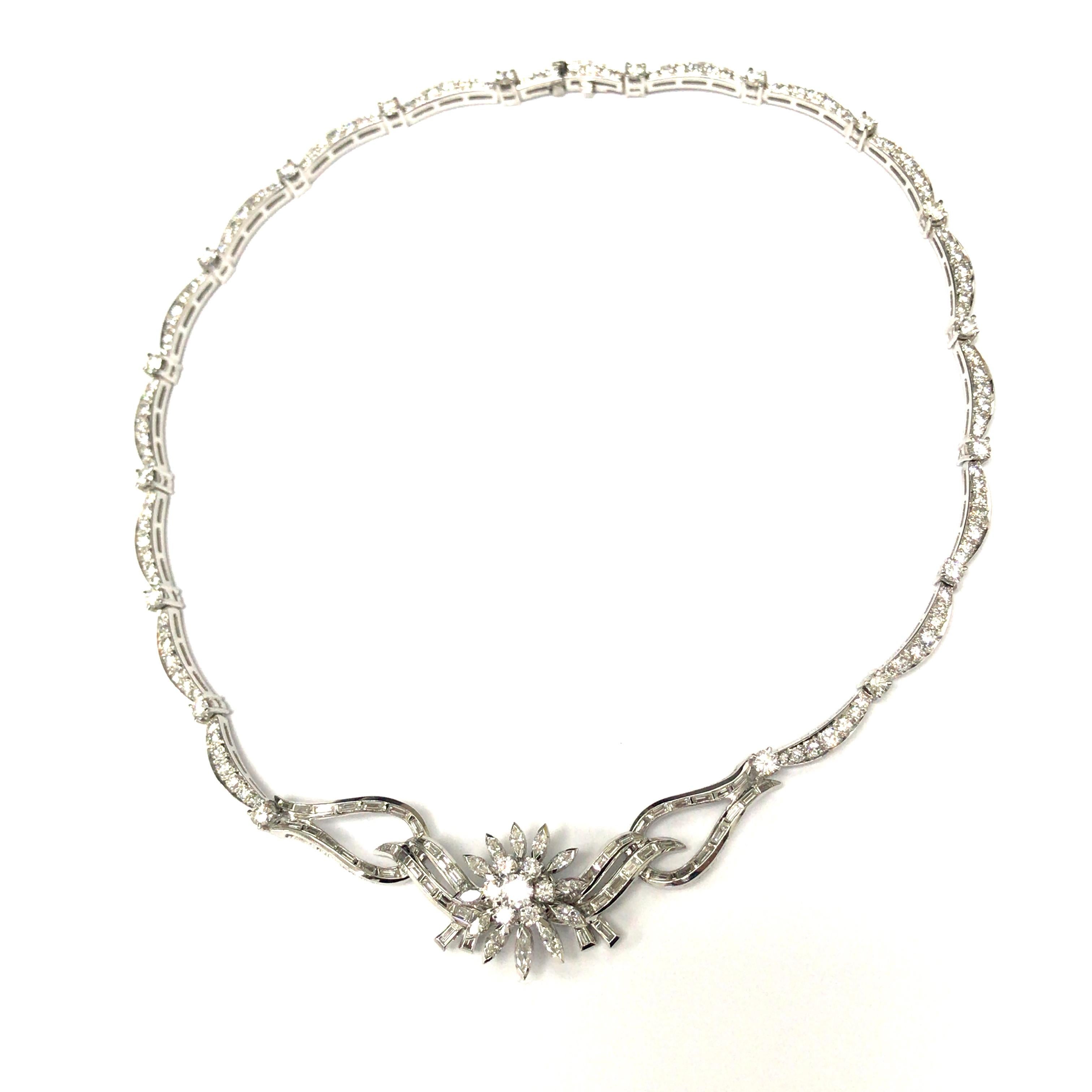 Platinum Diamond Starburst Cluster Necklace For Sale 2