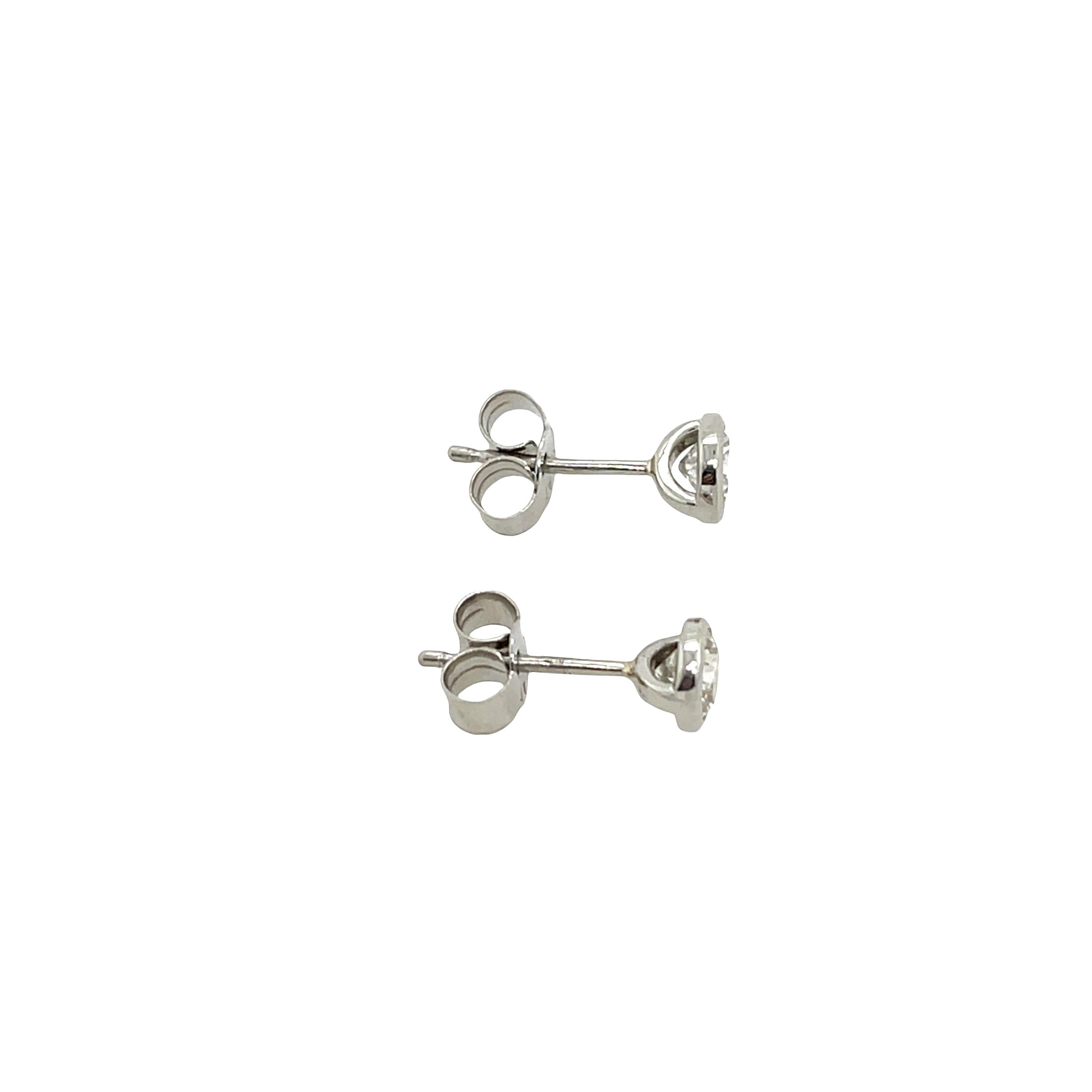 Orecchini di platino con diamante, 0,50ct In condizioni Nuovo in vendita a London, GB