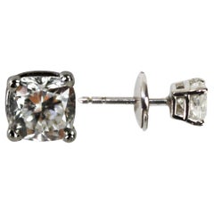 Boucles d'oreilles en platine avec diamant 1.00ct