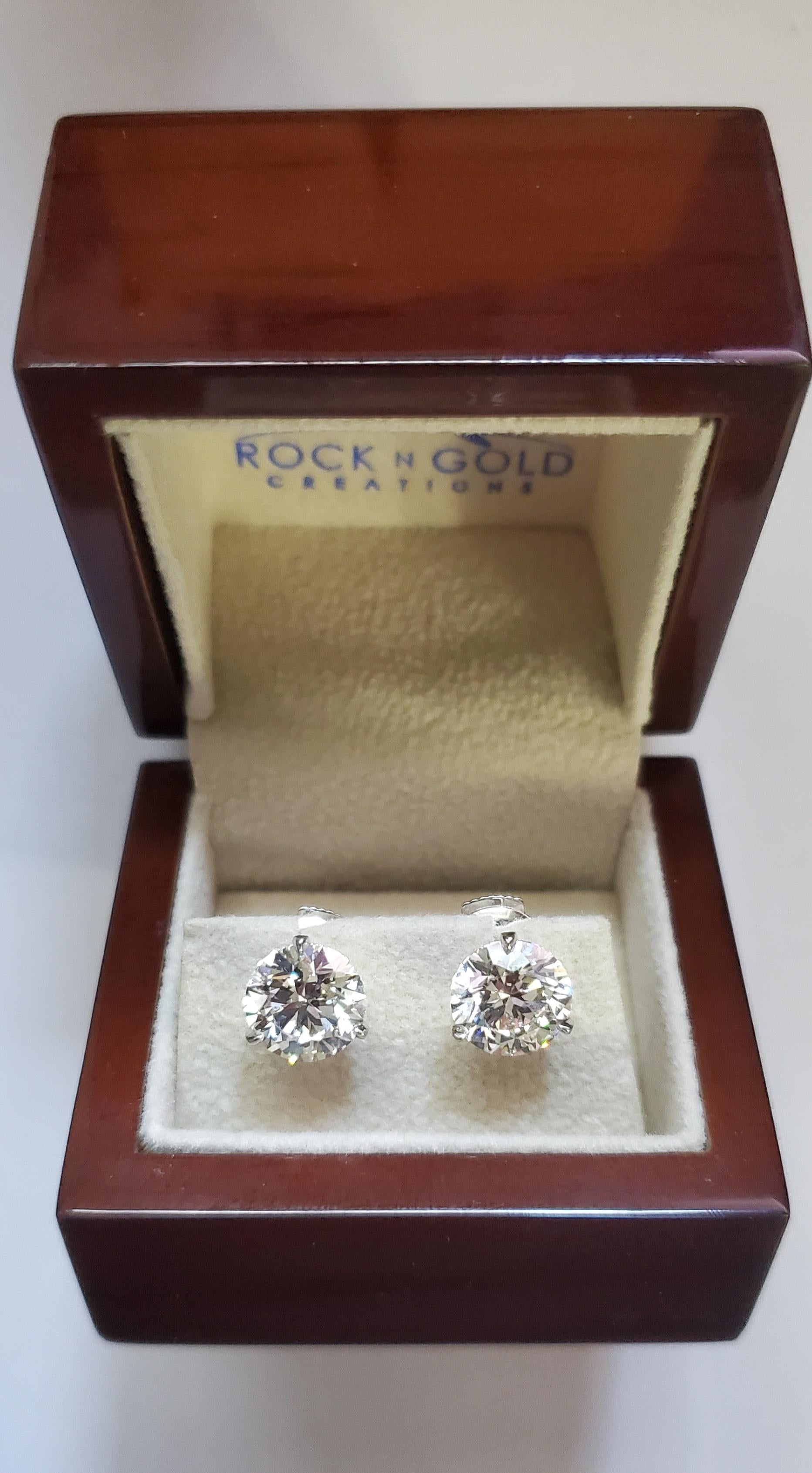 Round Cut 14kt White Diamond Studs, GIA Lab-Grown, 5.00cttw, Perfect Match, E/VS2, Ideal For Sale