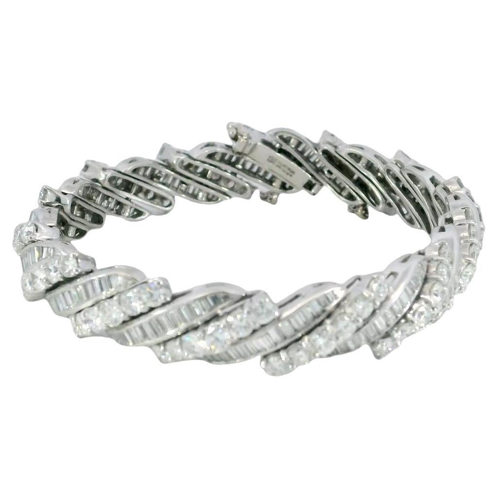 Bracelet tourbillon de diamants en platine Midcentury ~13.56ctw 'Barber Poll' Bracelet 6