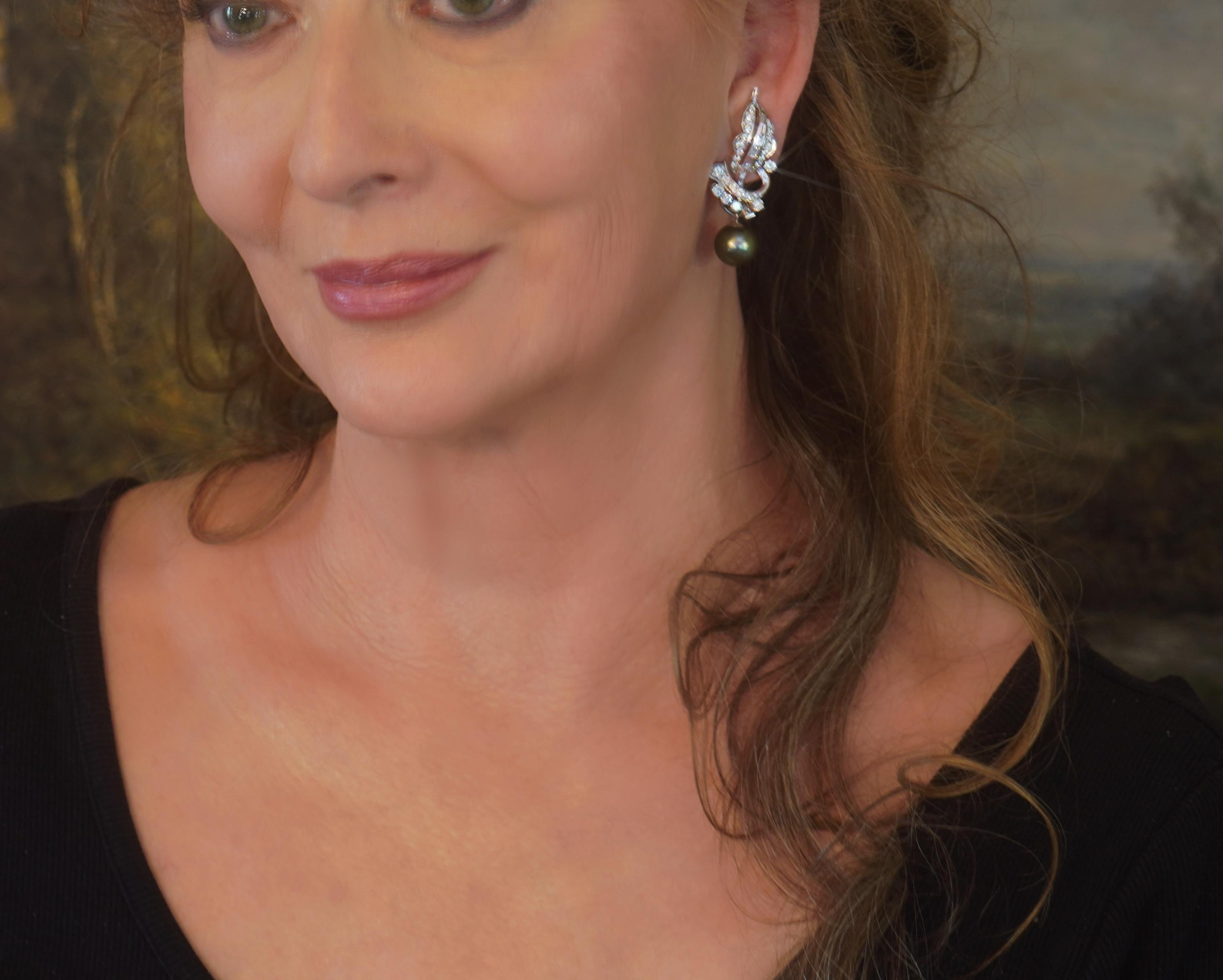 Art Deco Platinum Diamond Tahitian Pearl Earrings Vintage GIA VVS Antique Huge 5.80 Cts For Sale