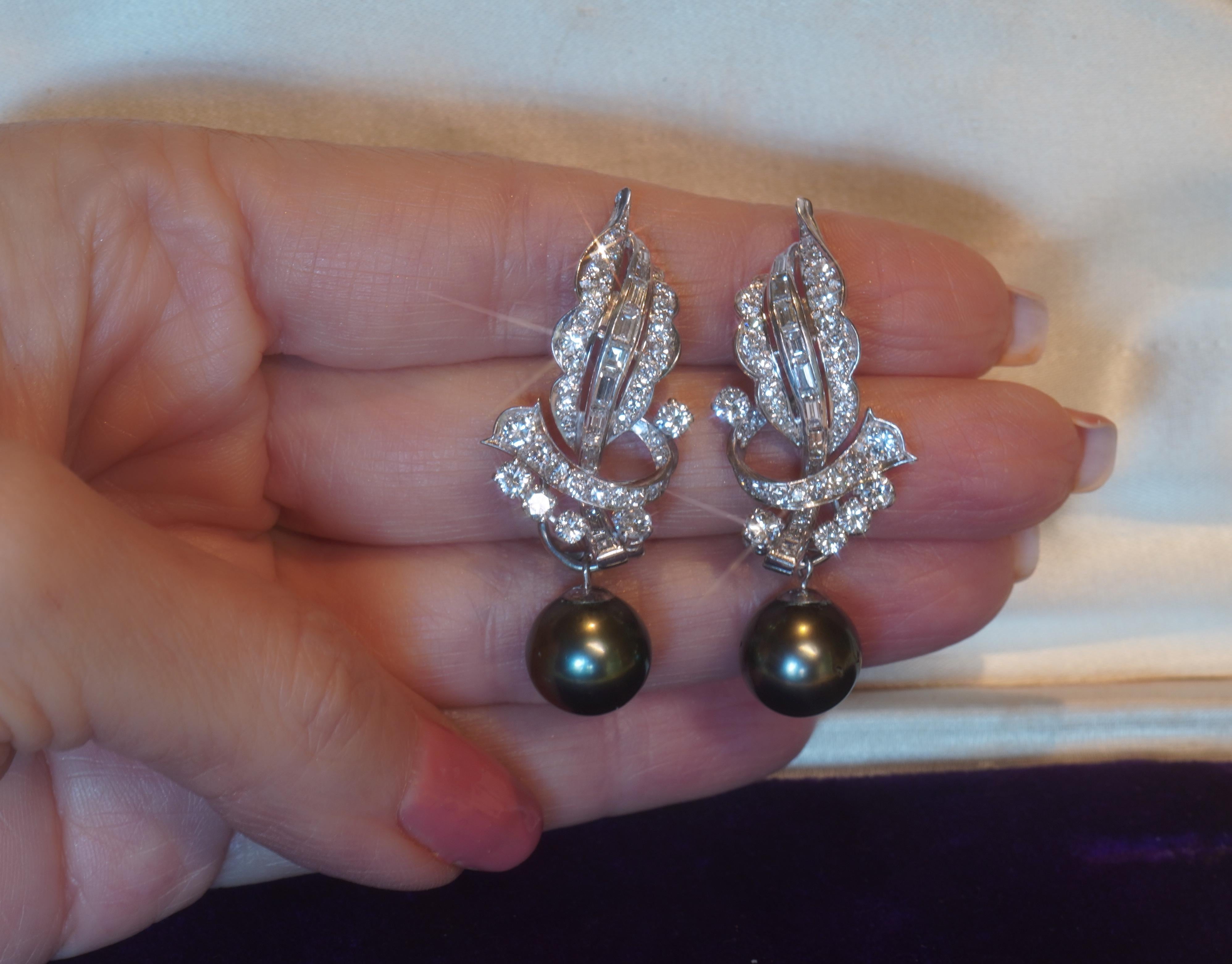 Round Cut Platinum Diamond Tahitian Pearl Earrings Vintage GIA VVS Antique Huge 5.80 Cts For Sale