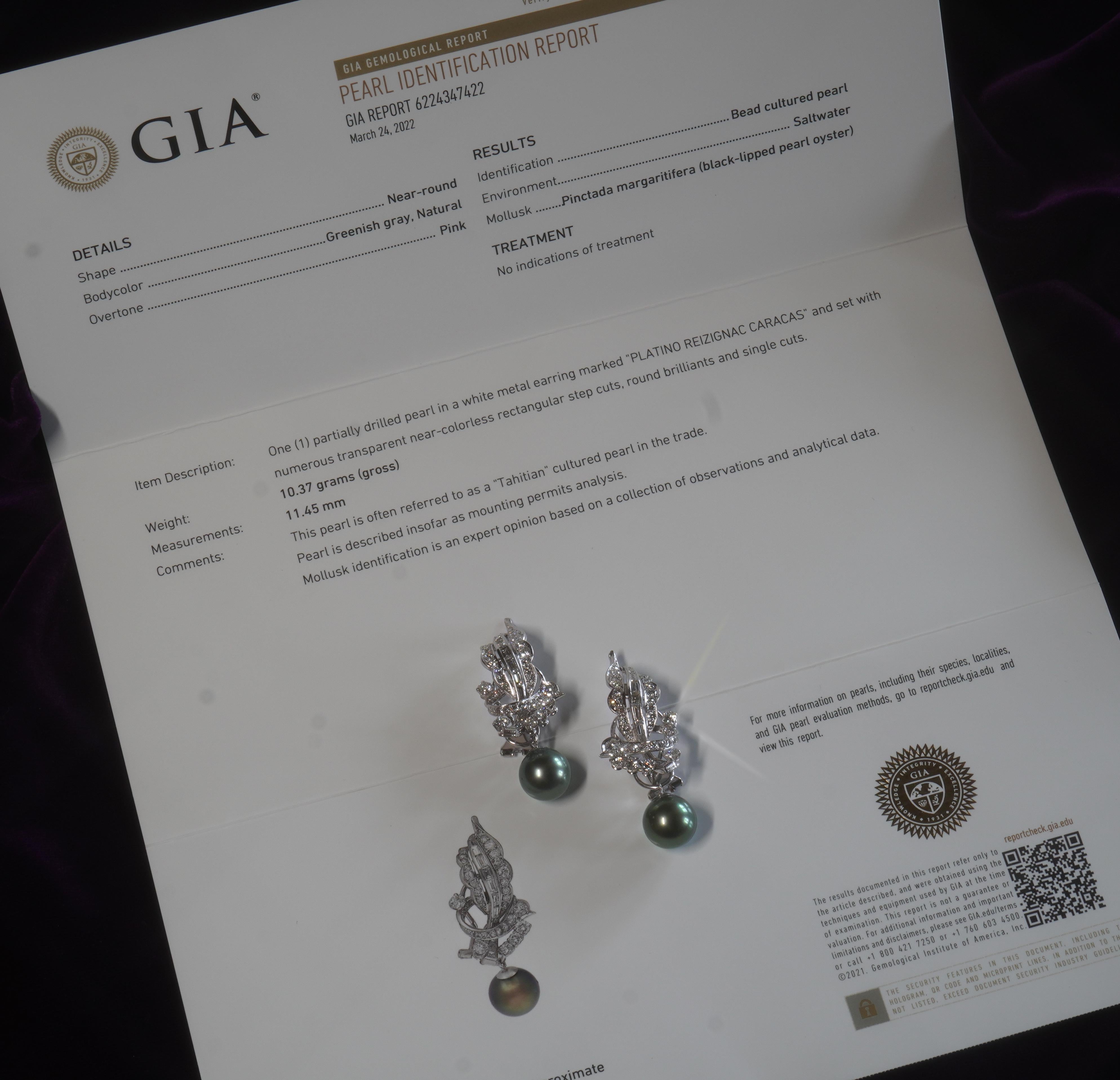 Platinum Diamond Tahitian Pearl Earrings Vintage GIA VVS Antique Huge 5.80 Cts In Excellent Condition For Sale In Sylvania, GA