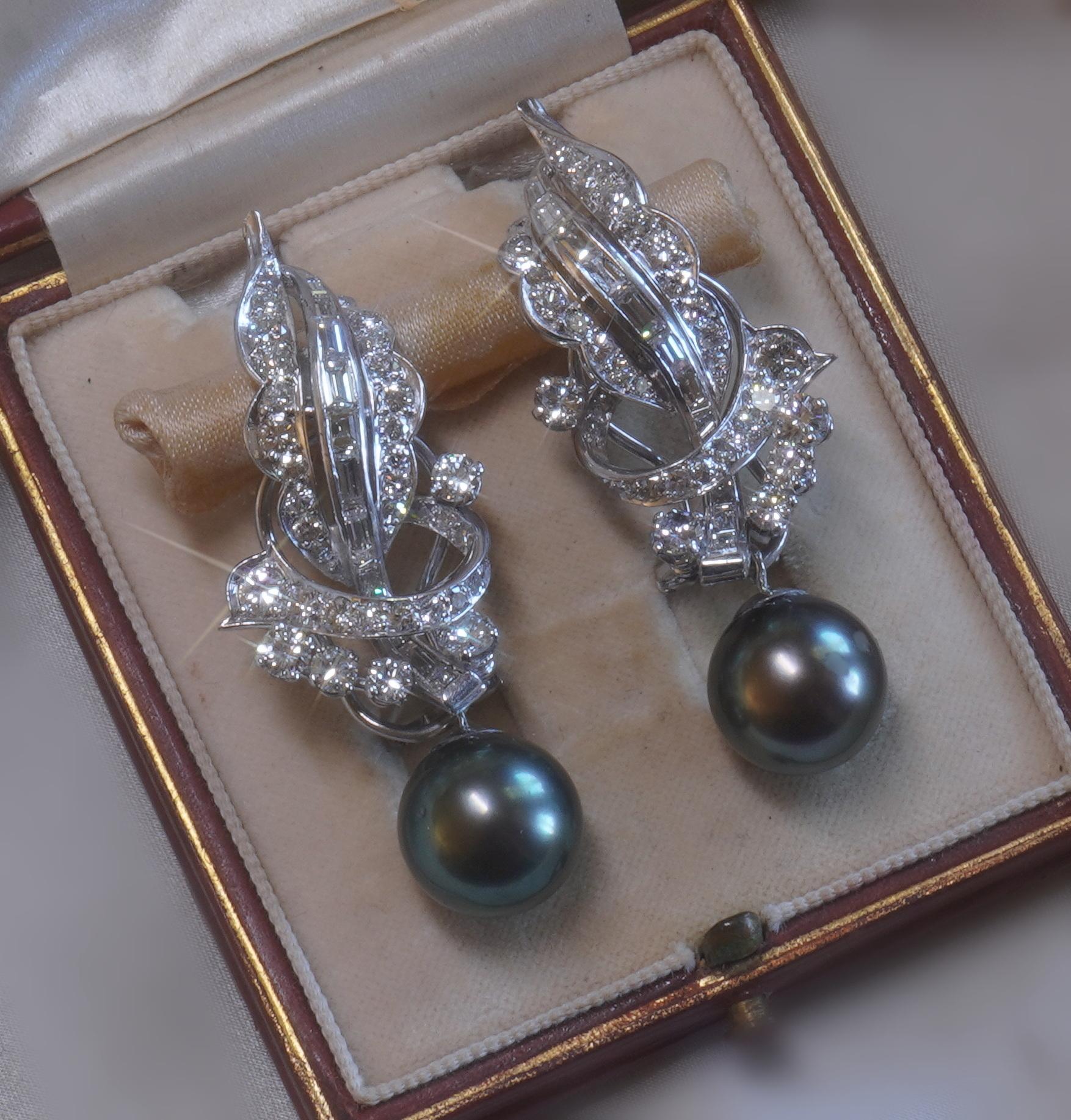Platinum Diamond Tahitian Pearl Earrings Vintage GIA VVS Antique Huge 5.80 Cts For Sale 1