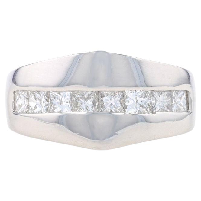 Platinum Diamond Tapered Band - Princess Cut 1.00ctw Ring Size 4 For Sale