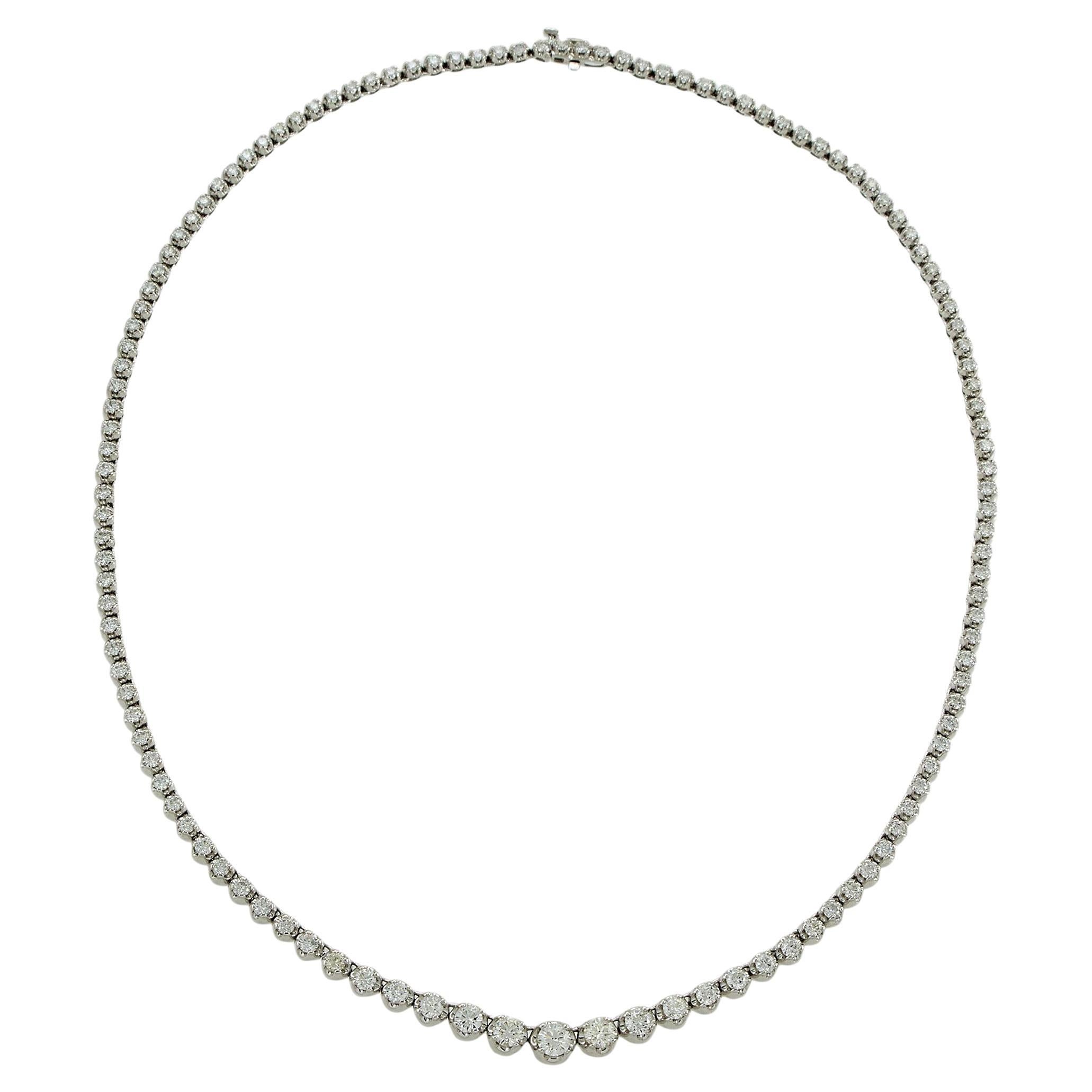 Platinum Diamond Tennis Necklace – 6.00CTW en venta