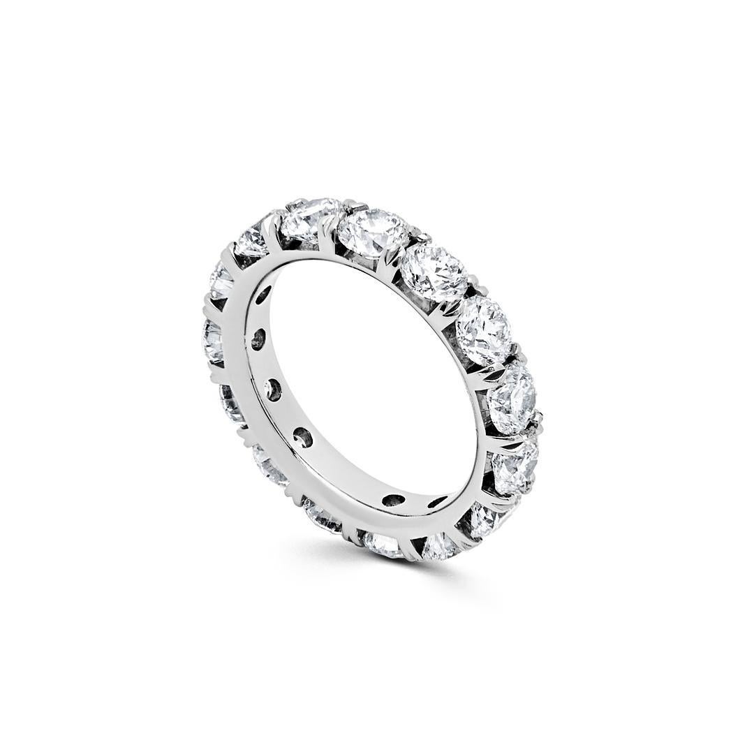 Eternity-Ring aus Platin mit Diamanten „Trellis“ (Moderne) im Angebot