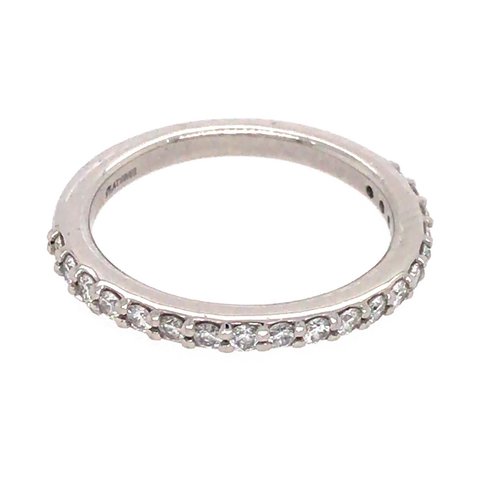 Platinum
Diamond: 0.30 ct twd
Ring Size: 4
