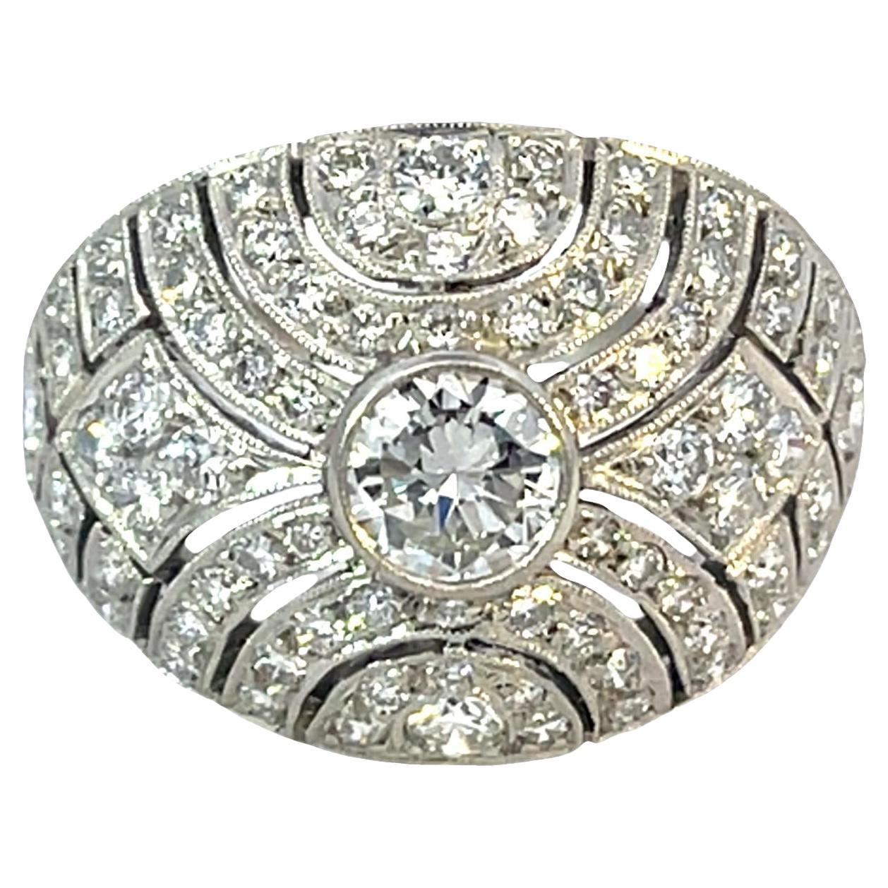 Platin-Kuppelring mit 1,70 Karat Diamanten - Art Deco Revival im Angebot