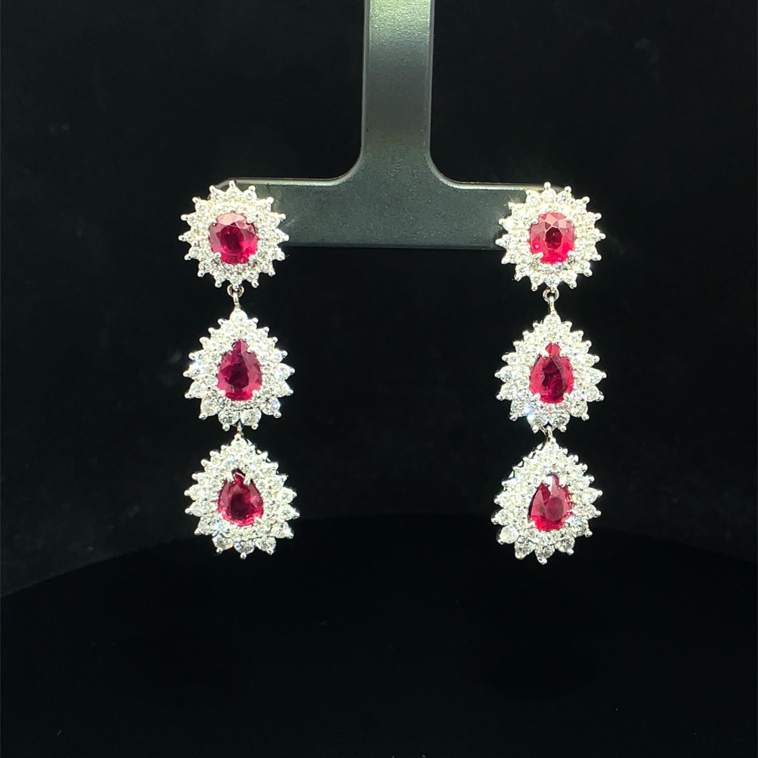 da uomo o donna Orecchini in platino con diamante a raggiera e rubino rosso a doppio penzoloni in vendita