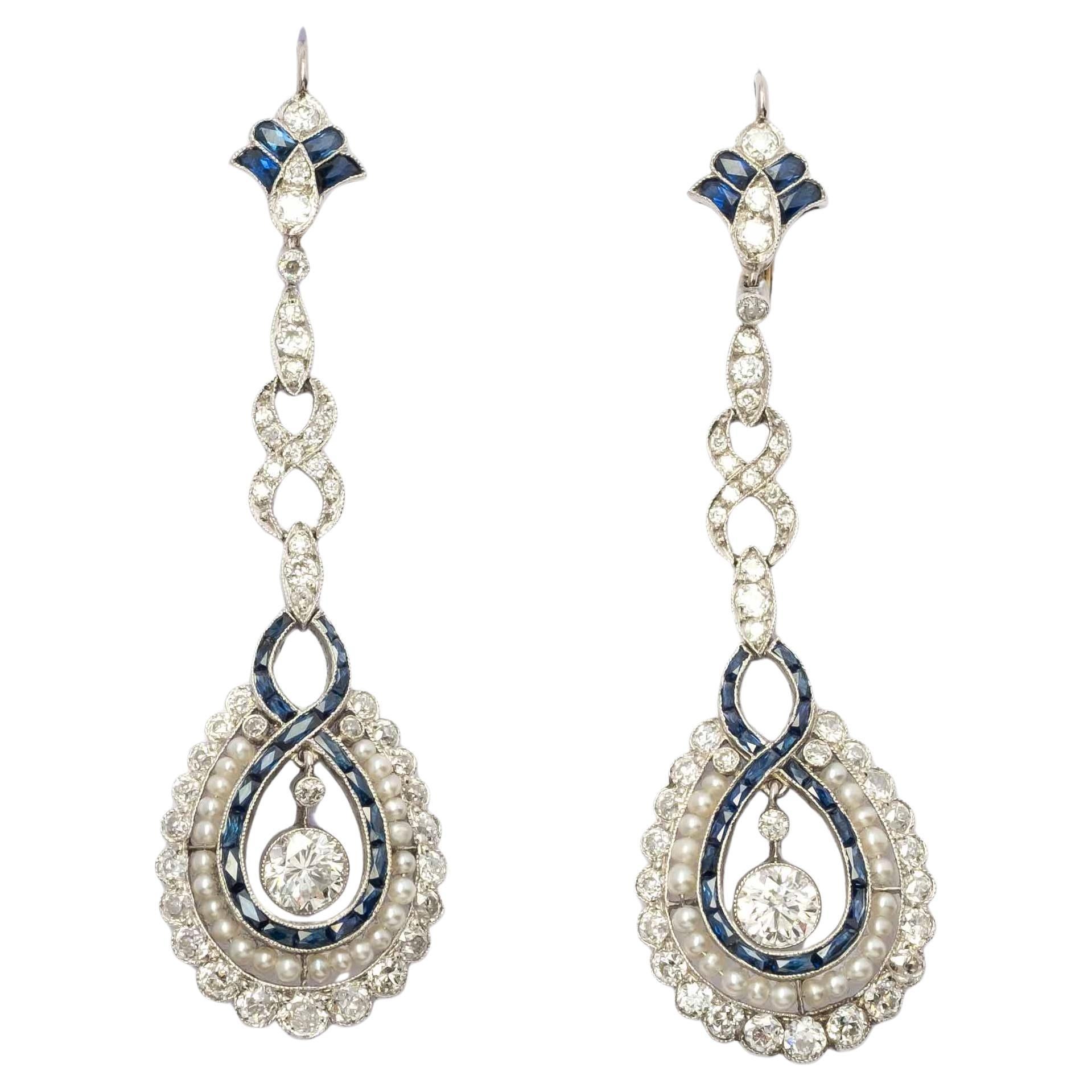 Orecchini a goccia in platino con diamanti, zaffiri e perle - Periodo Art Déco
